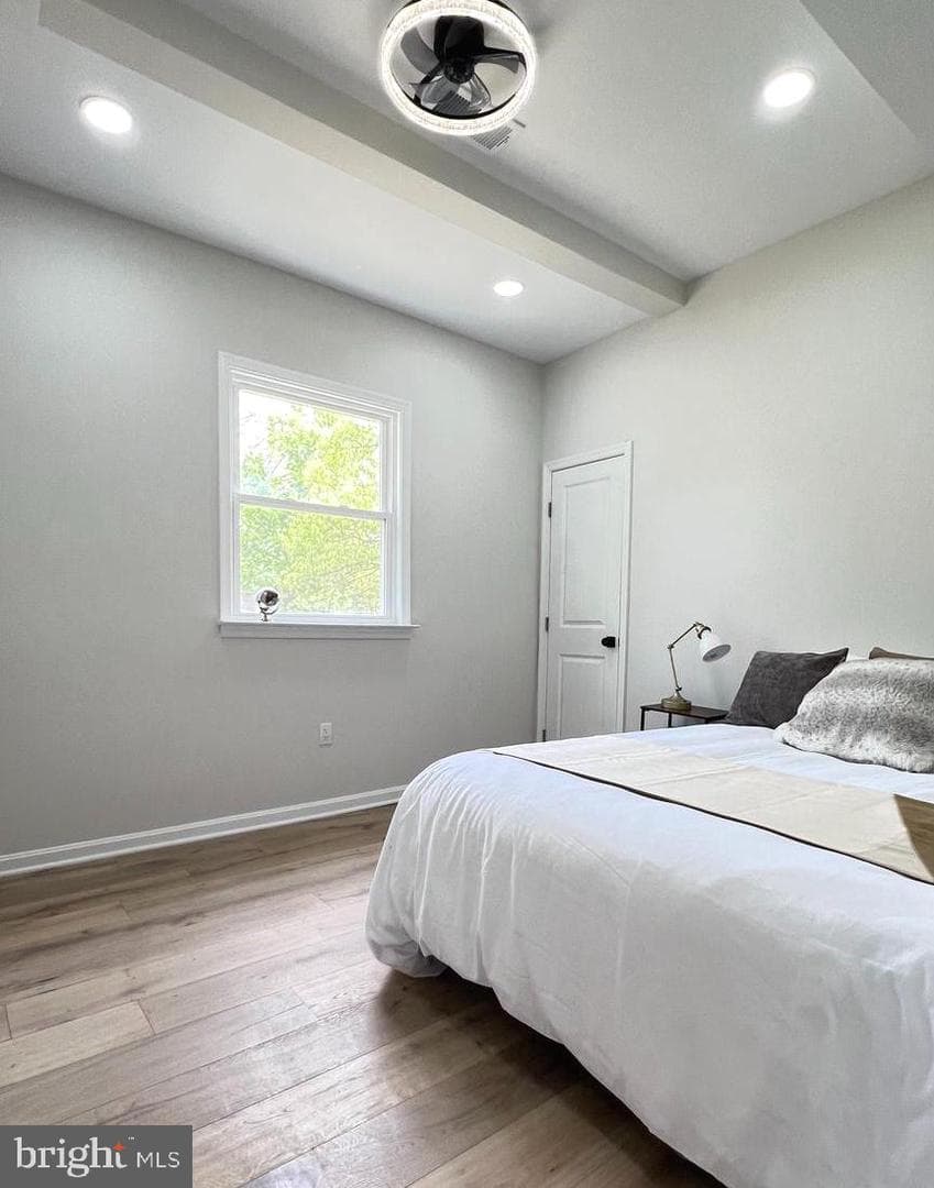 4216 Vermont Avenue photo 35