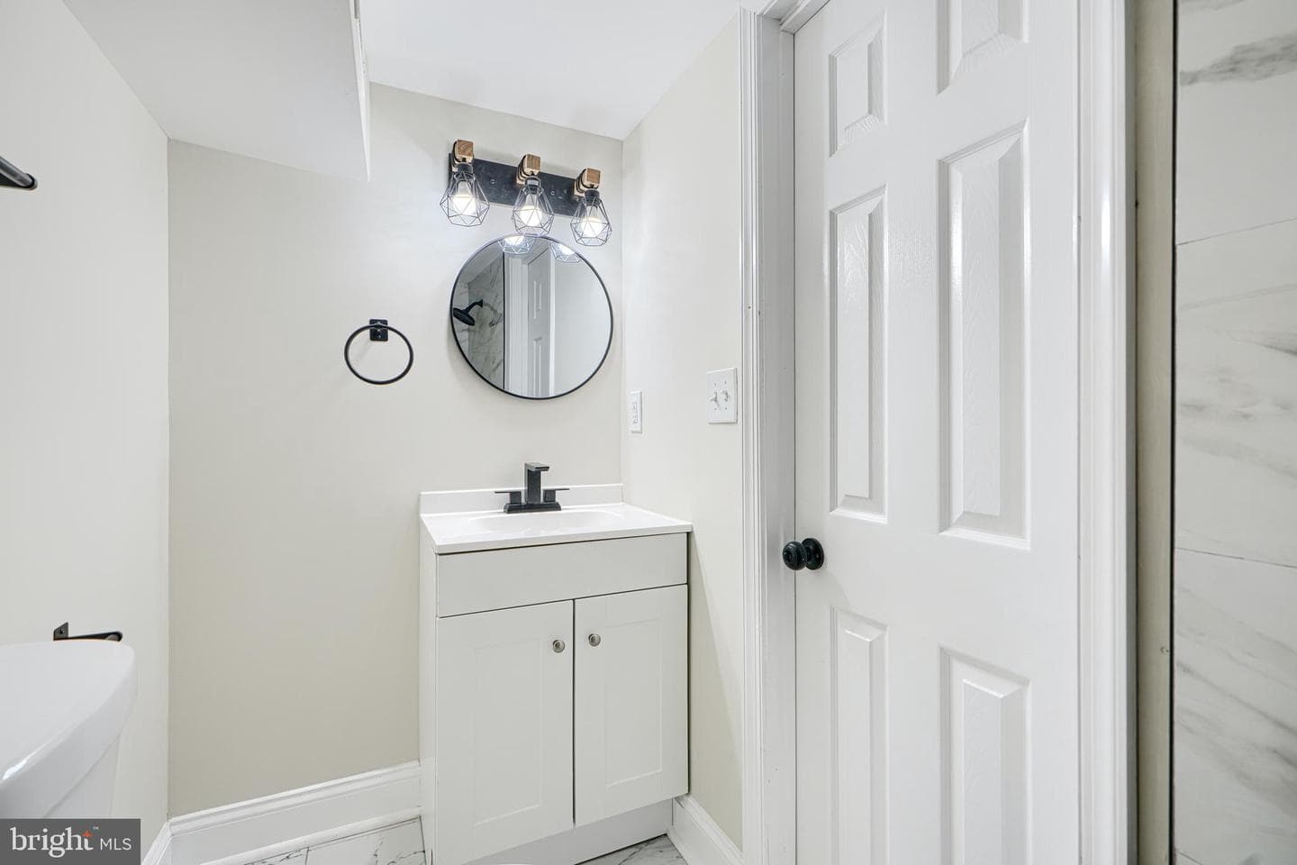 1827 Druid Hill Avenue photo 40