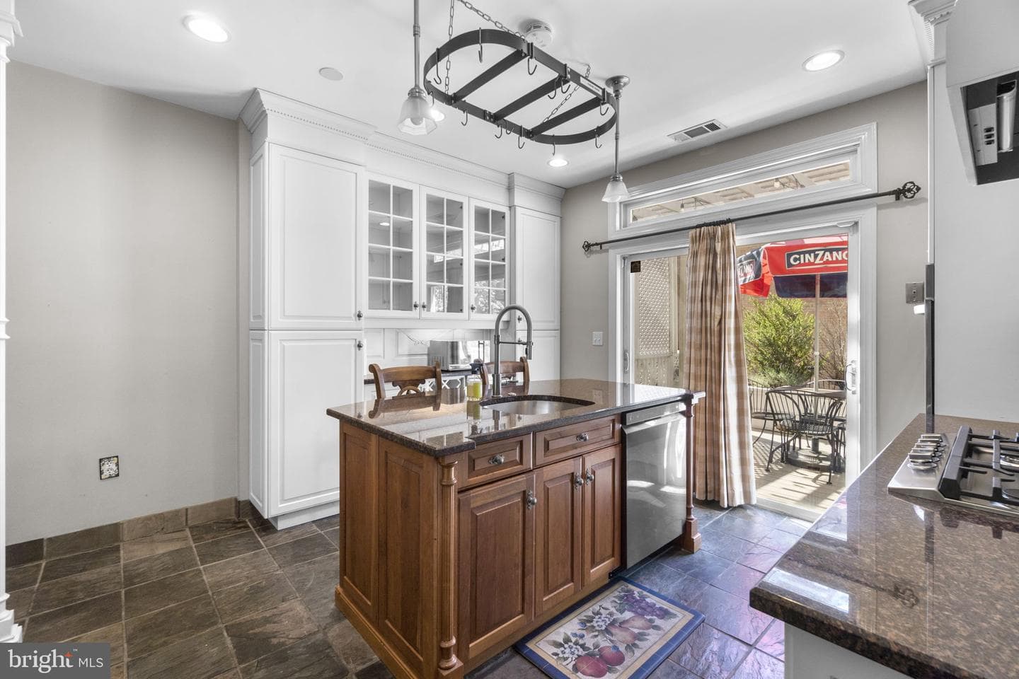 3001 Elliott Street photo 15