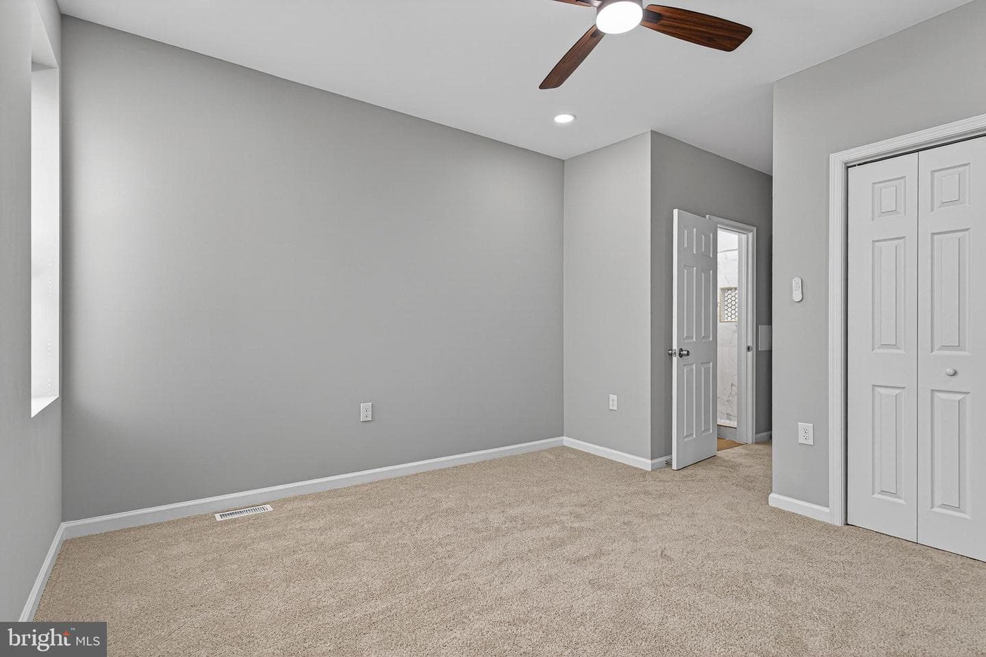 2518 W Fayette Street photo 21