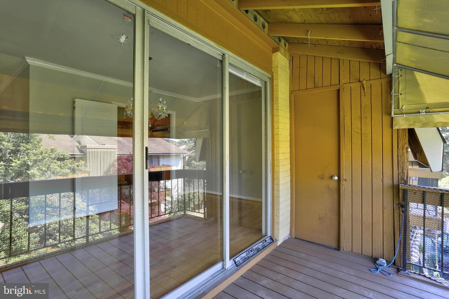 8 Cross Keys Road #8f photo 10