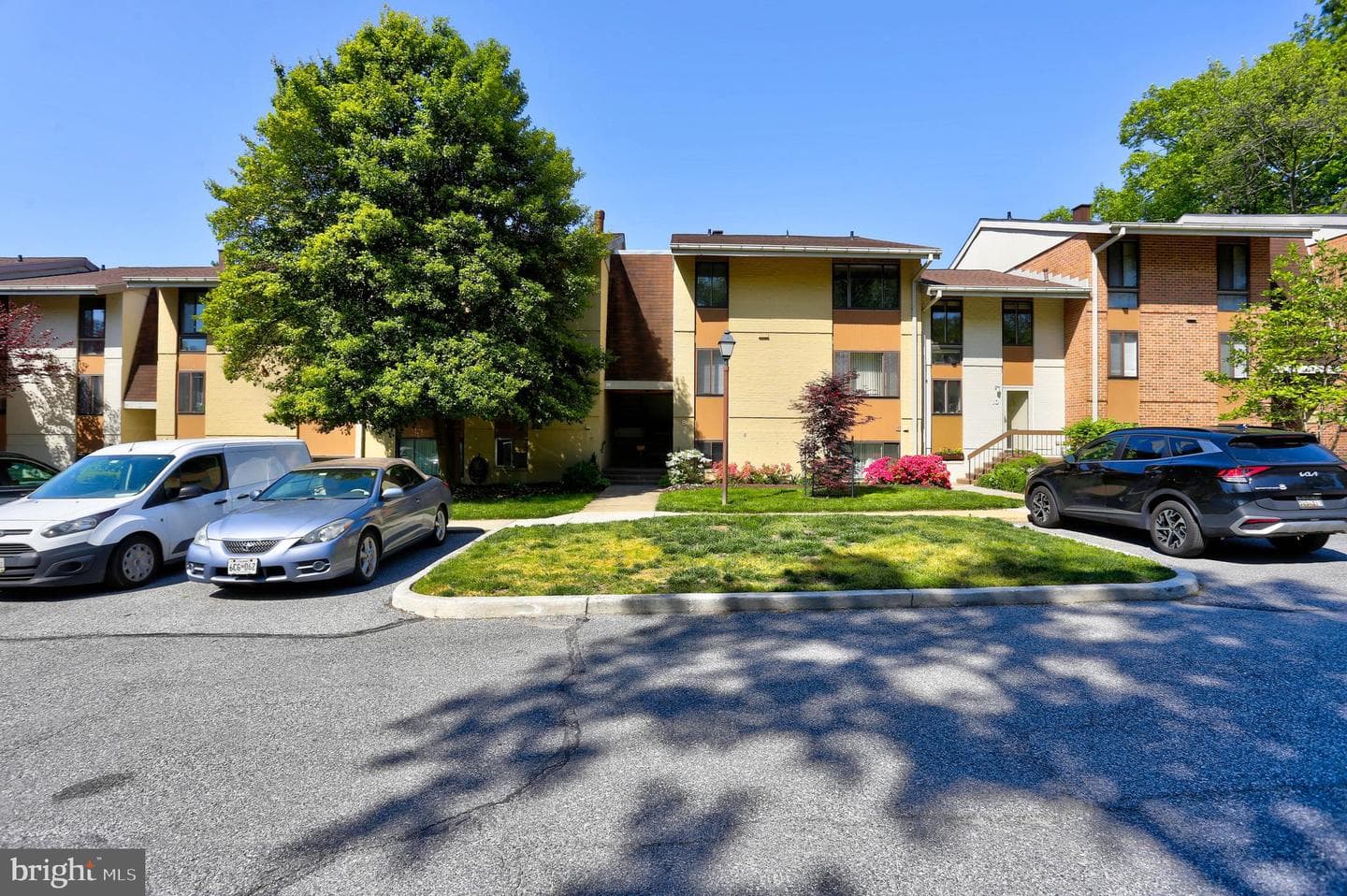 8 Cross Keys Road #8f photo 30