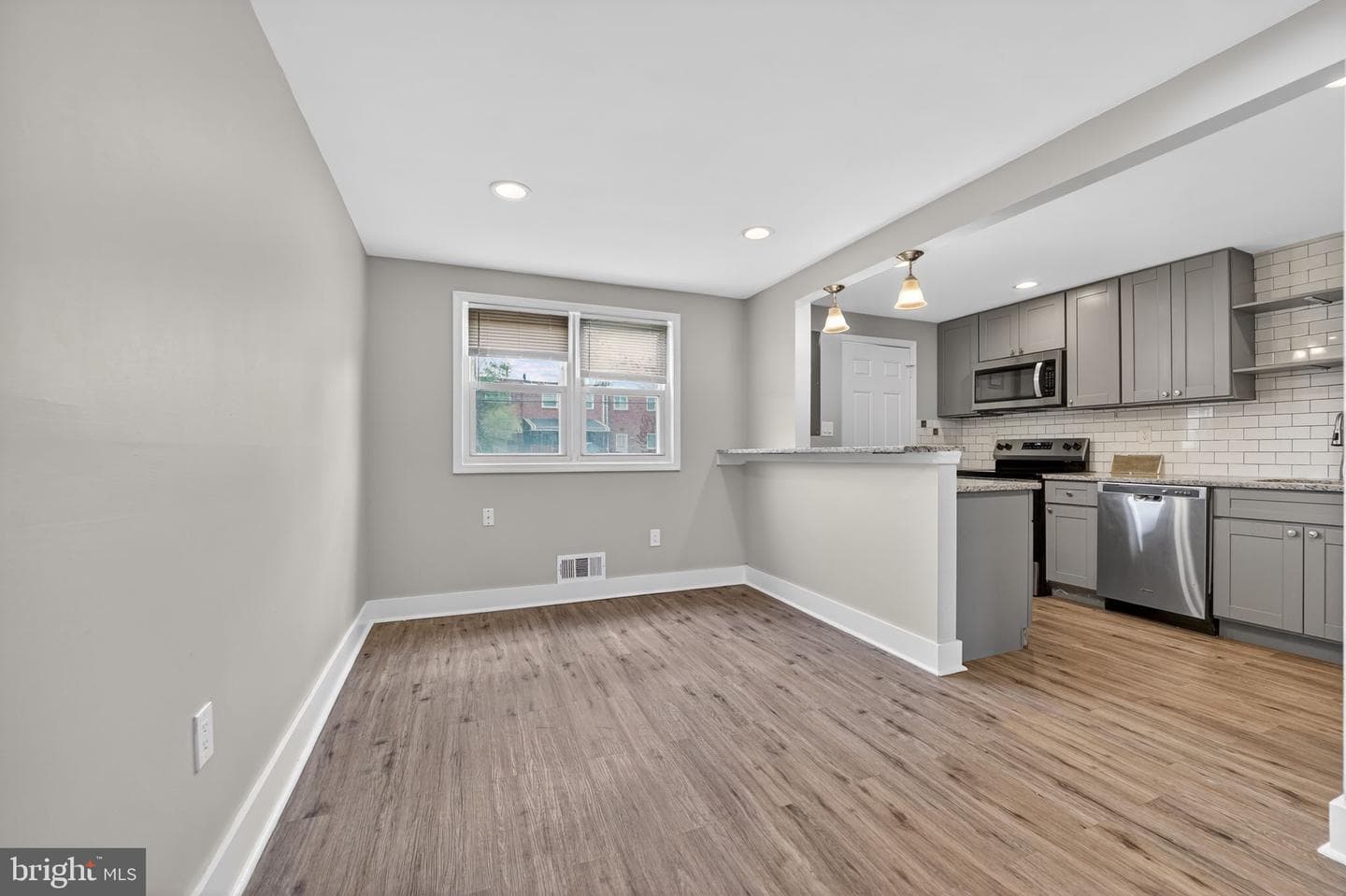 4803 Aberdeen Avenue photo 4