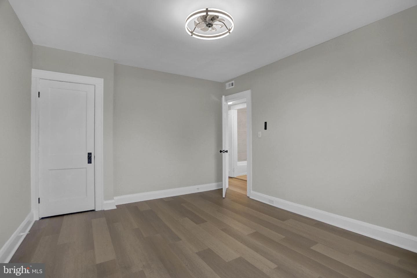 3202 Dudley Avenue photo 23