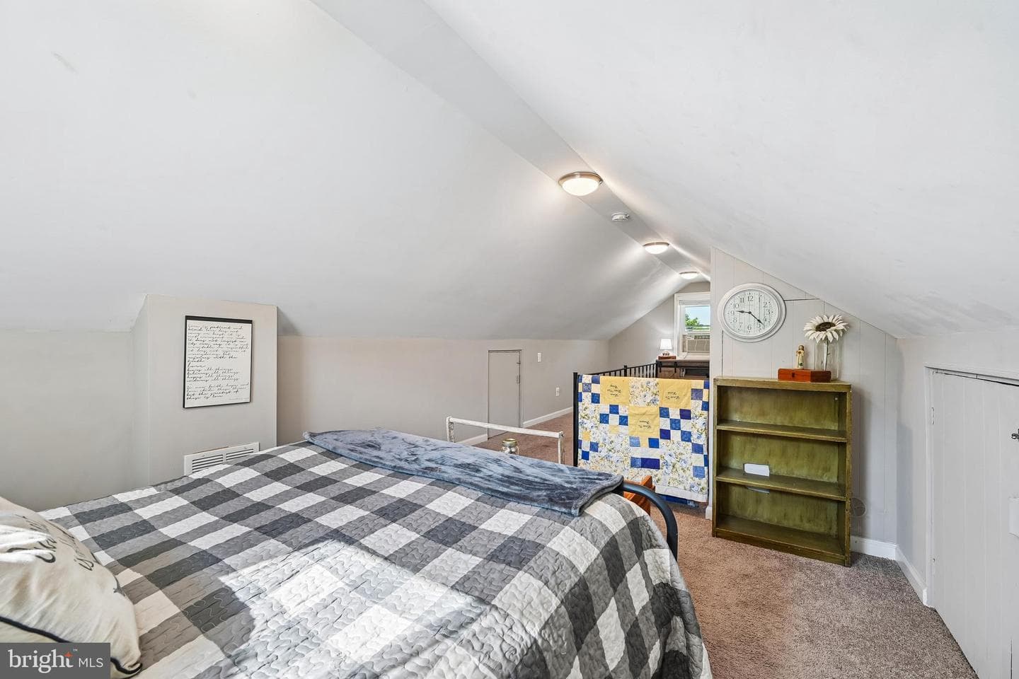 2814 Hemlock Avenue photo 27