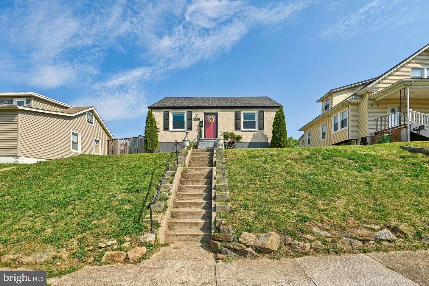 2814 Hemlock Avenue photo 6