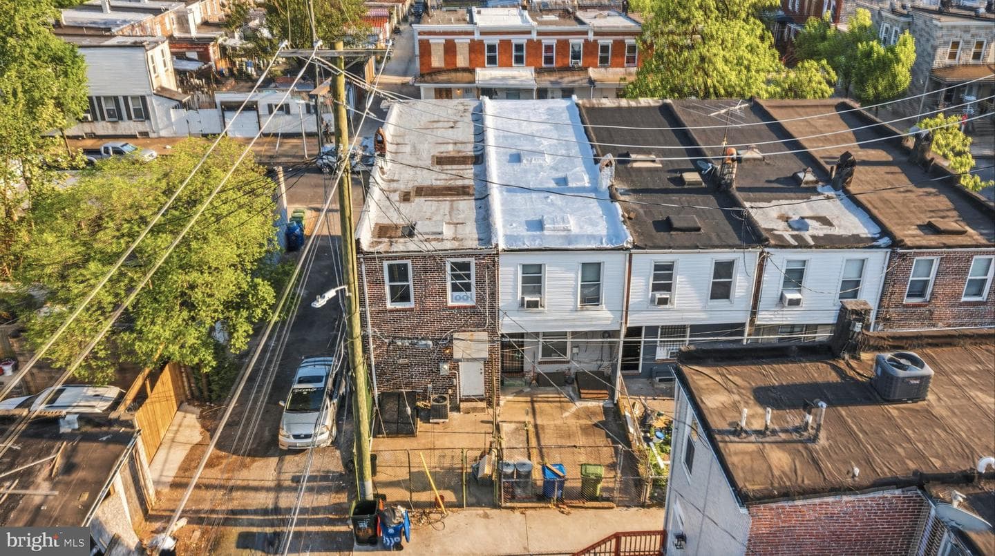 3330 Mcelderry Street photo 6