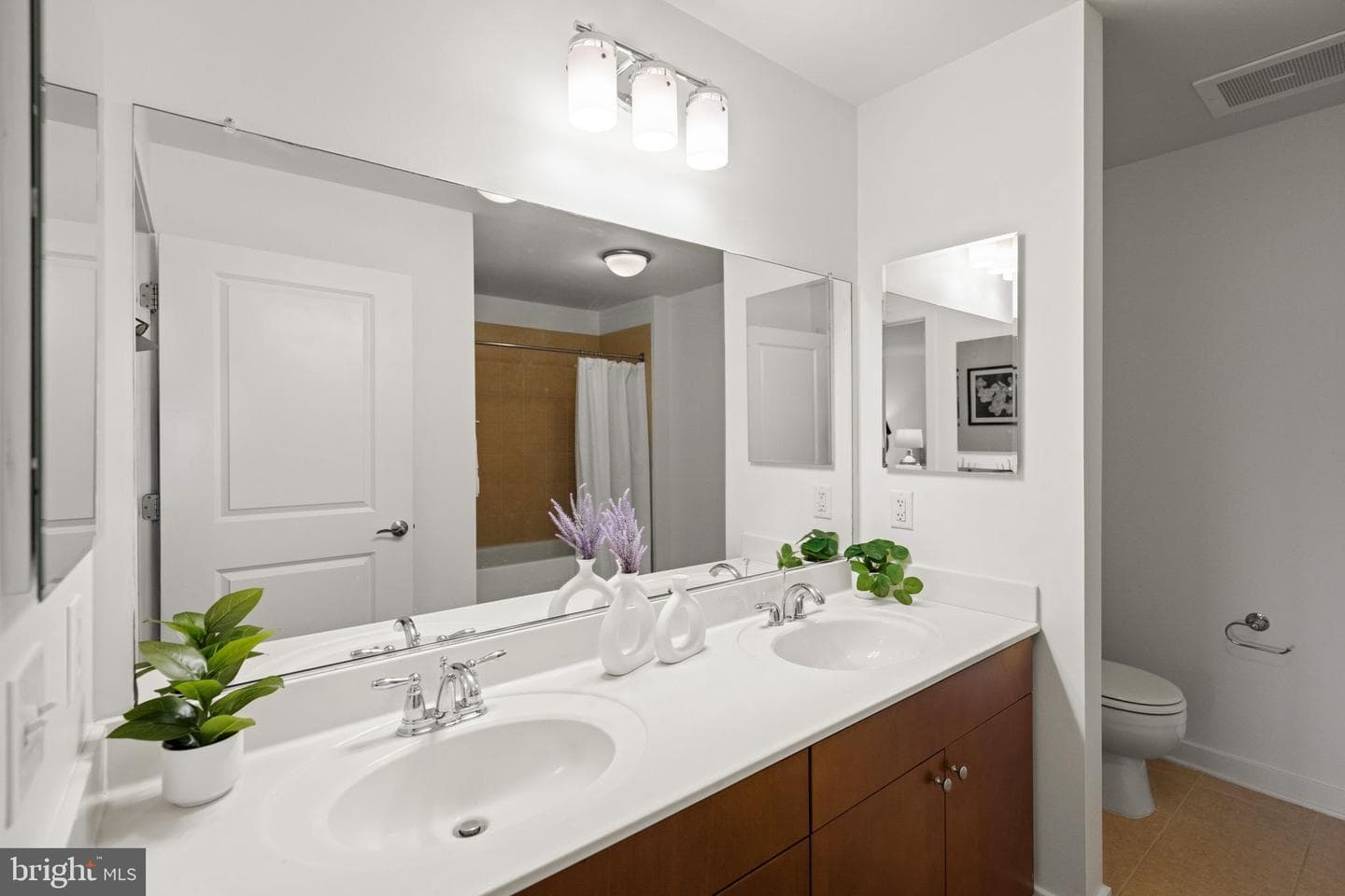 3201 Saint Paul Street #424 photo 23