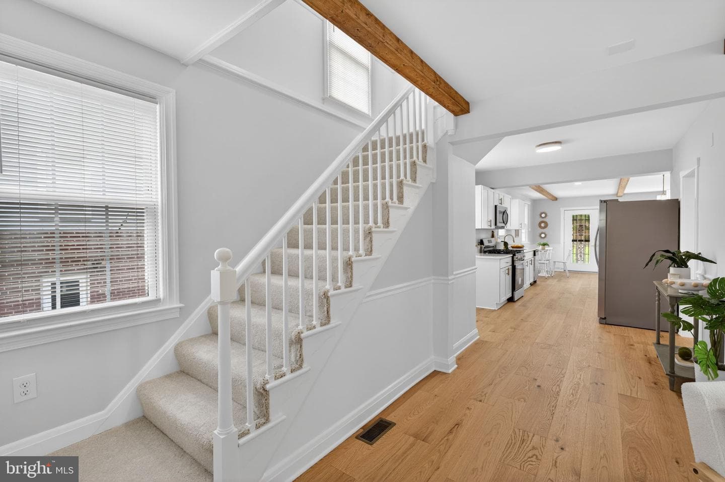 7123 Chambers Road photo 24