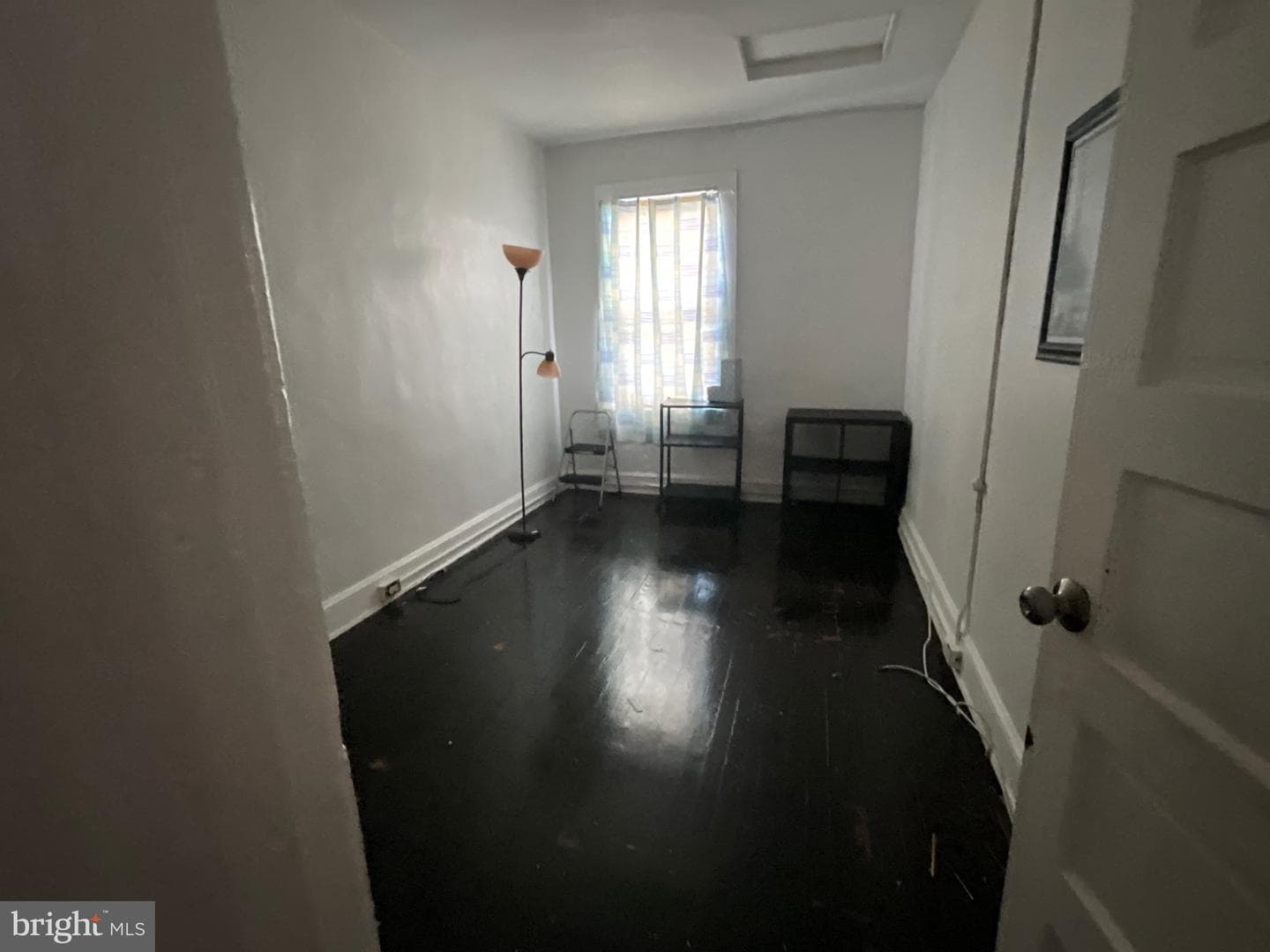 1723 E 25th Street photo 10