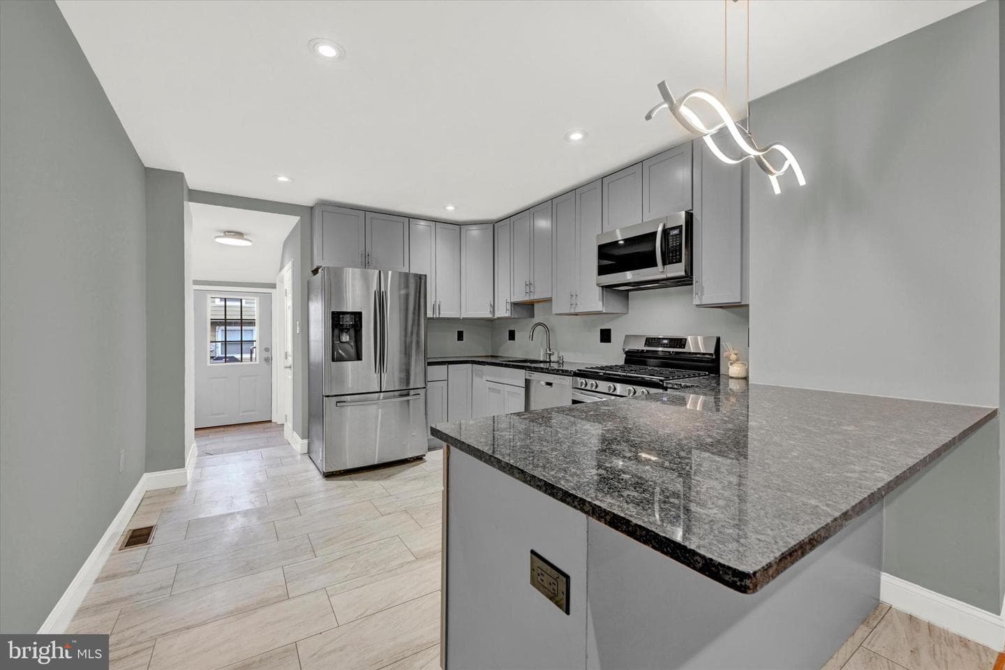 1421 Hull Street photo 15