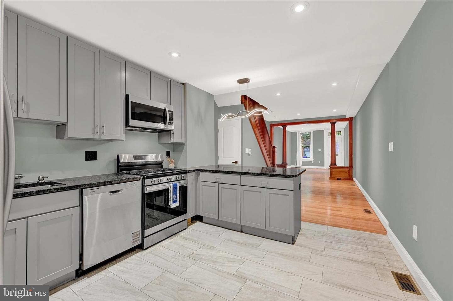 1421 Hull Street photo 16