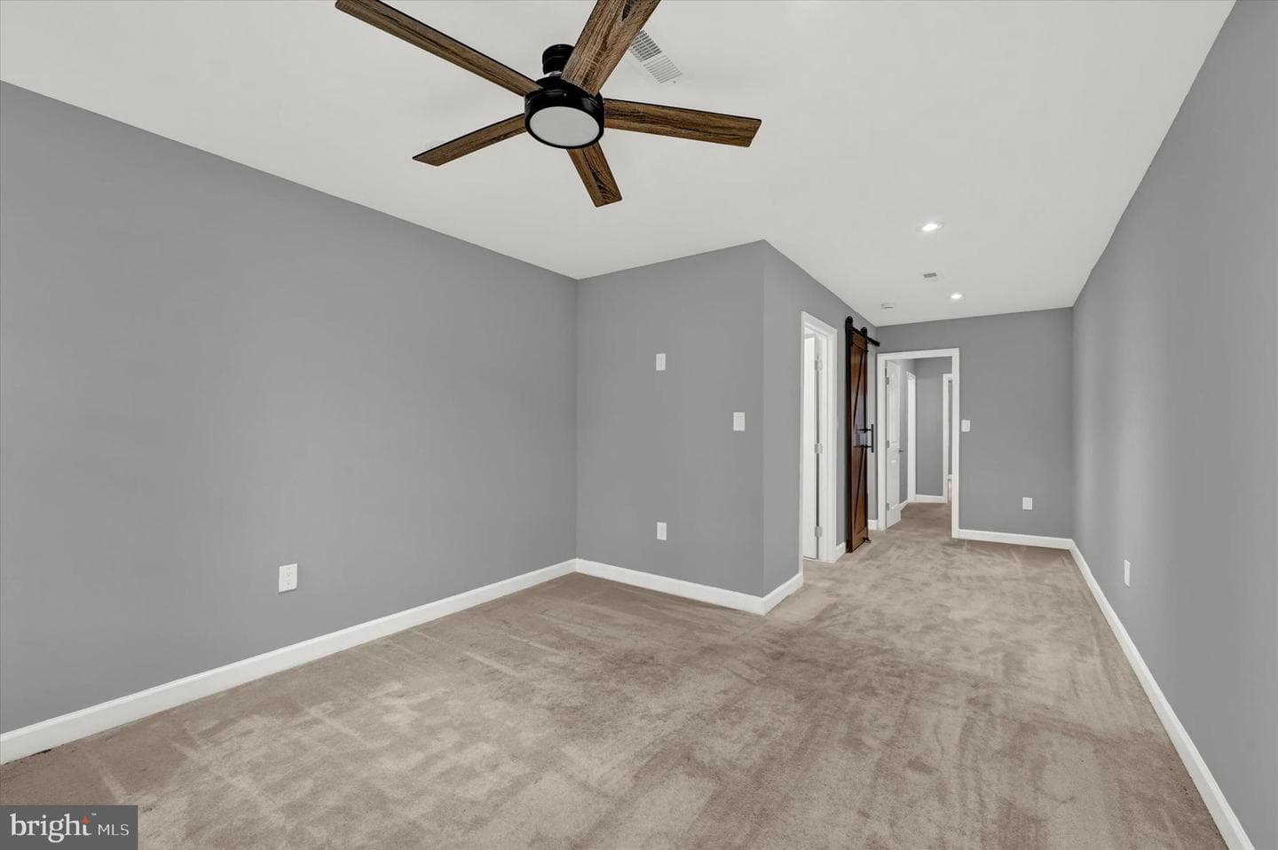 1421 Hull Street photo 22
