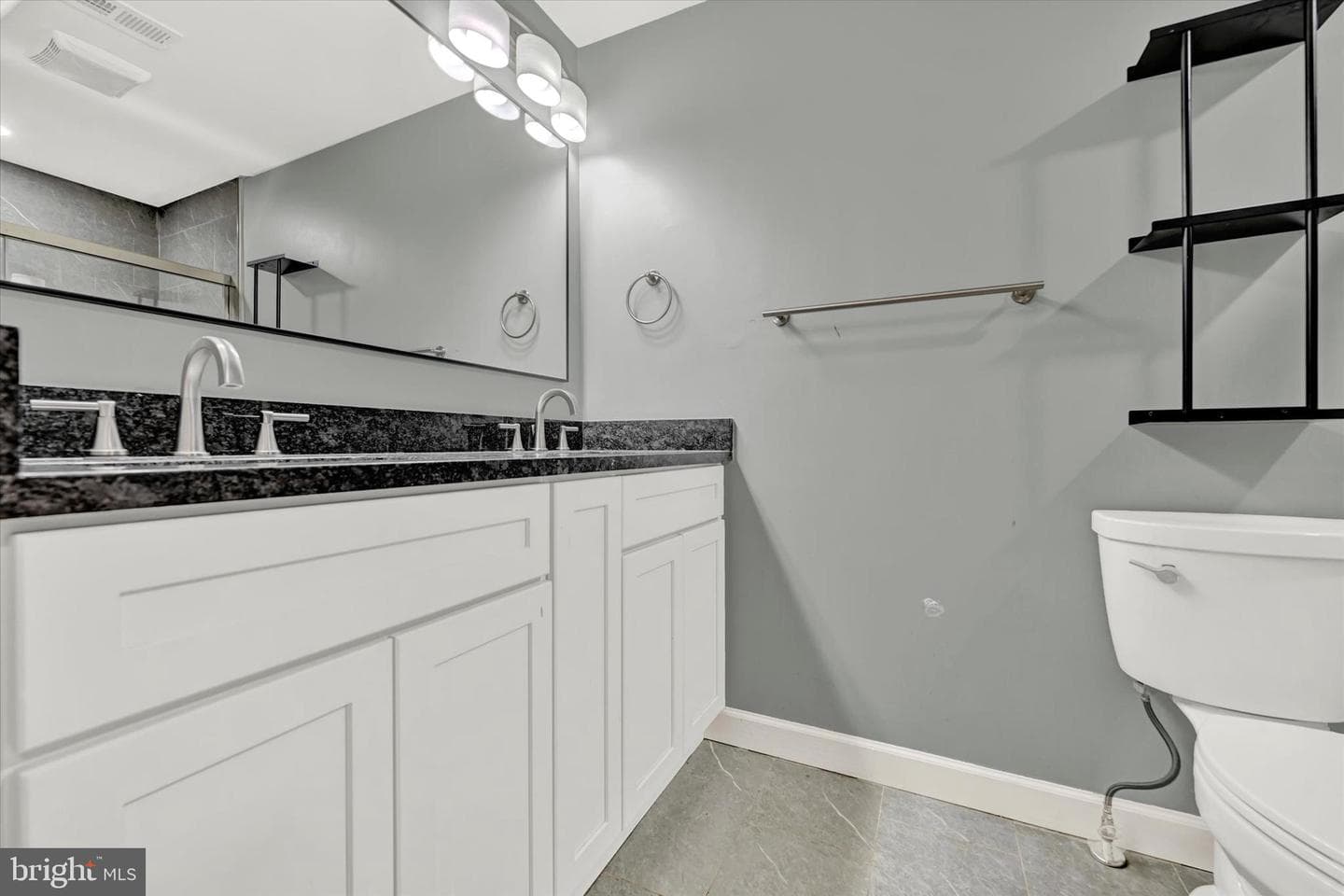 1421 Hull Street photo 23