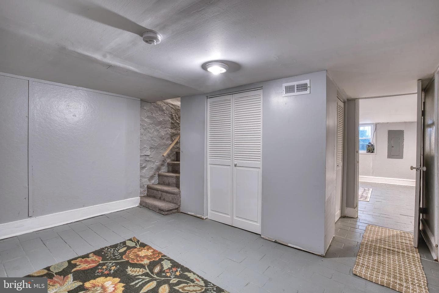 3404 W Franklin Street photo 20
