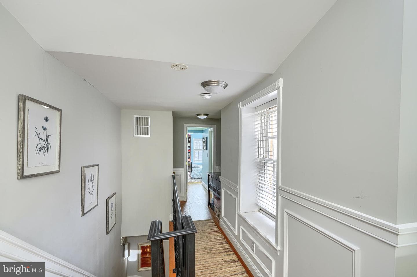 1109 William Street photo 32