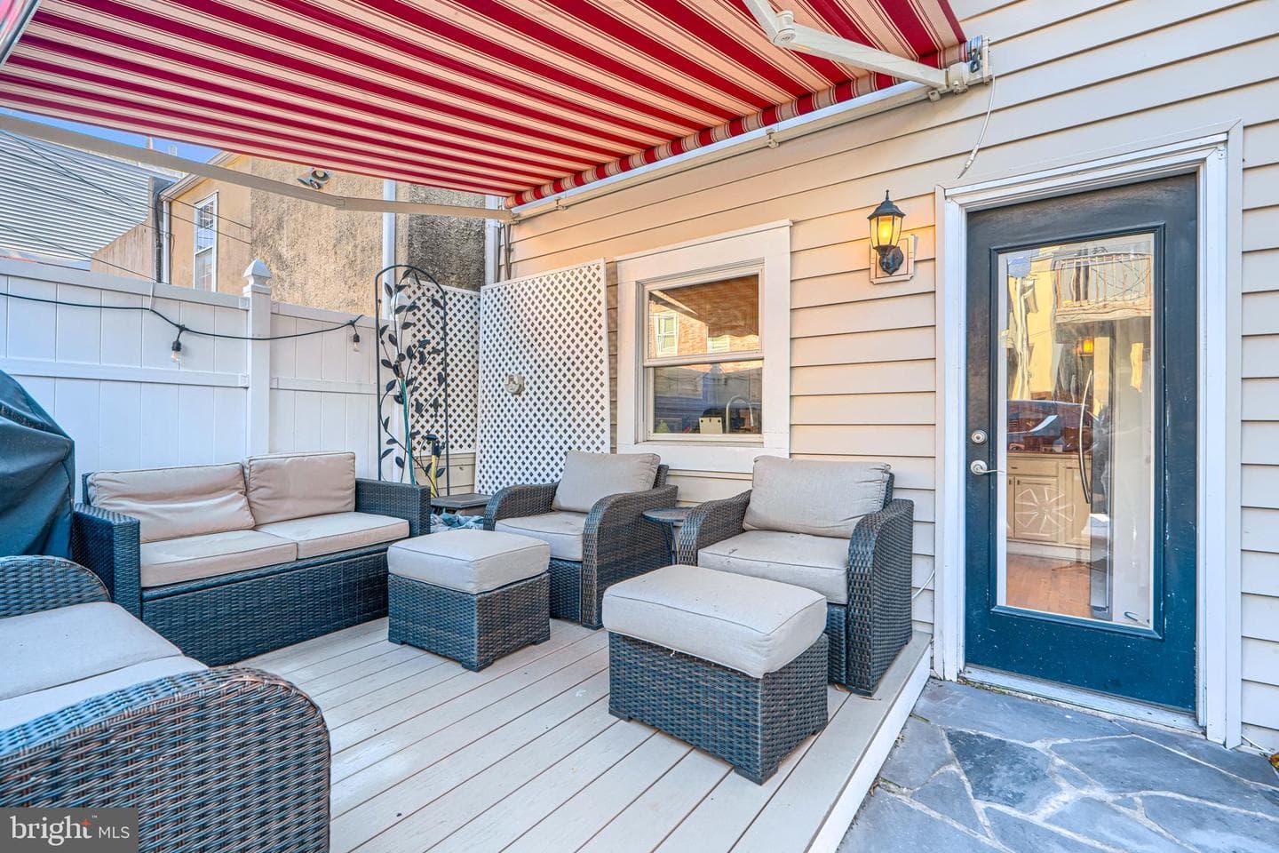 1109 William Street photo 47