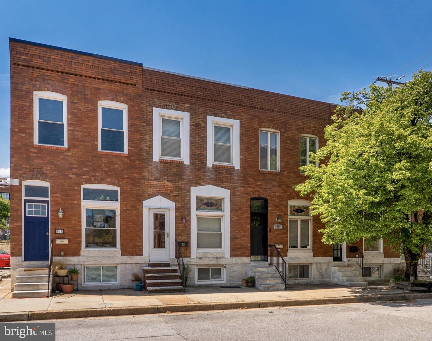 902 Grundy Street photo 3