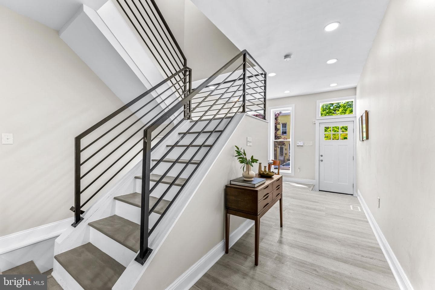 2723 Hampden Avenue photo 8