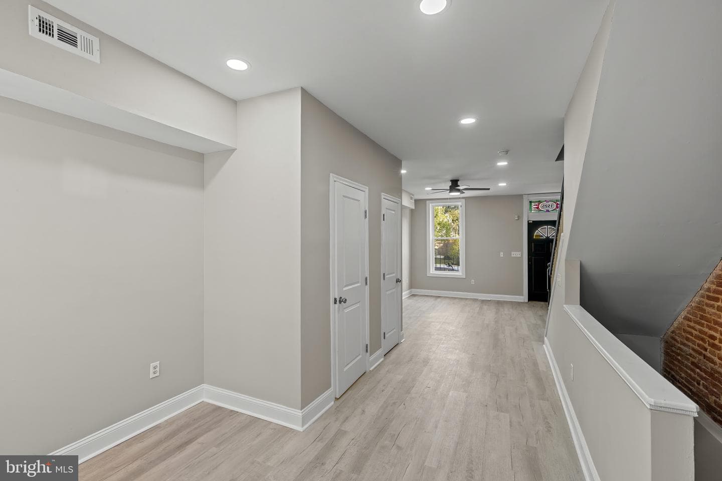 1525 W Pratt Street photo 5