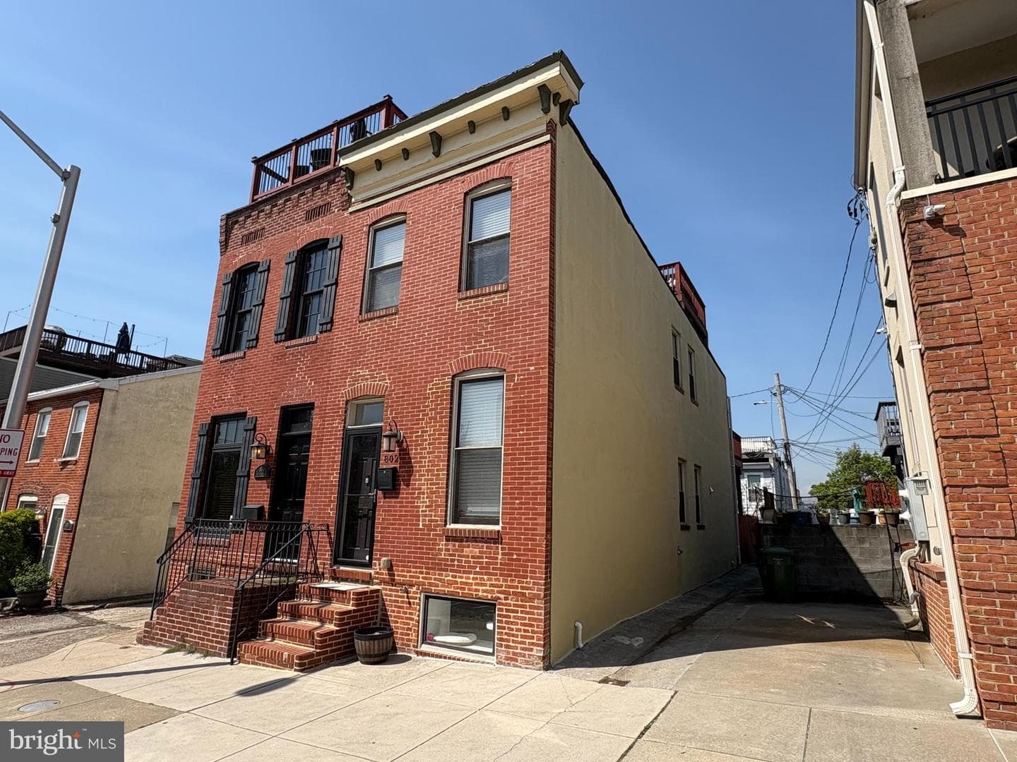 802 S Potomac Street photo 2