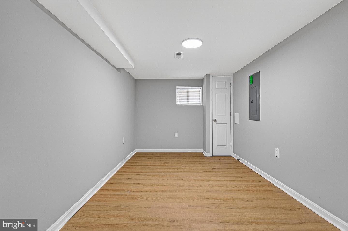 1725 E Oliver Street photo 26