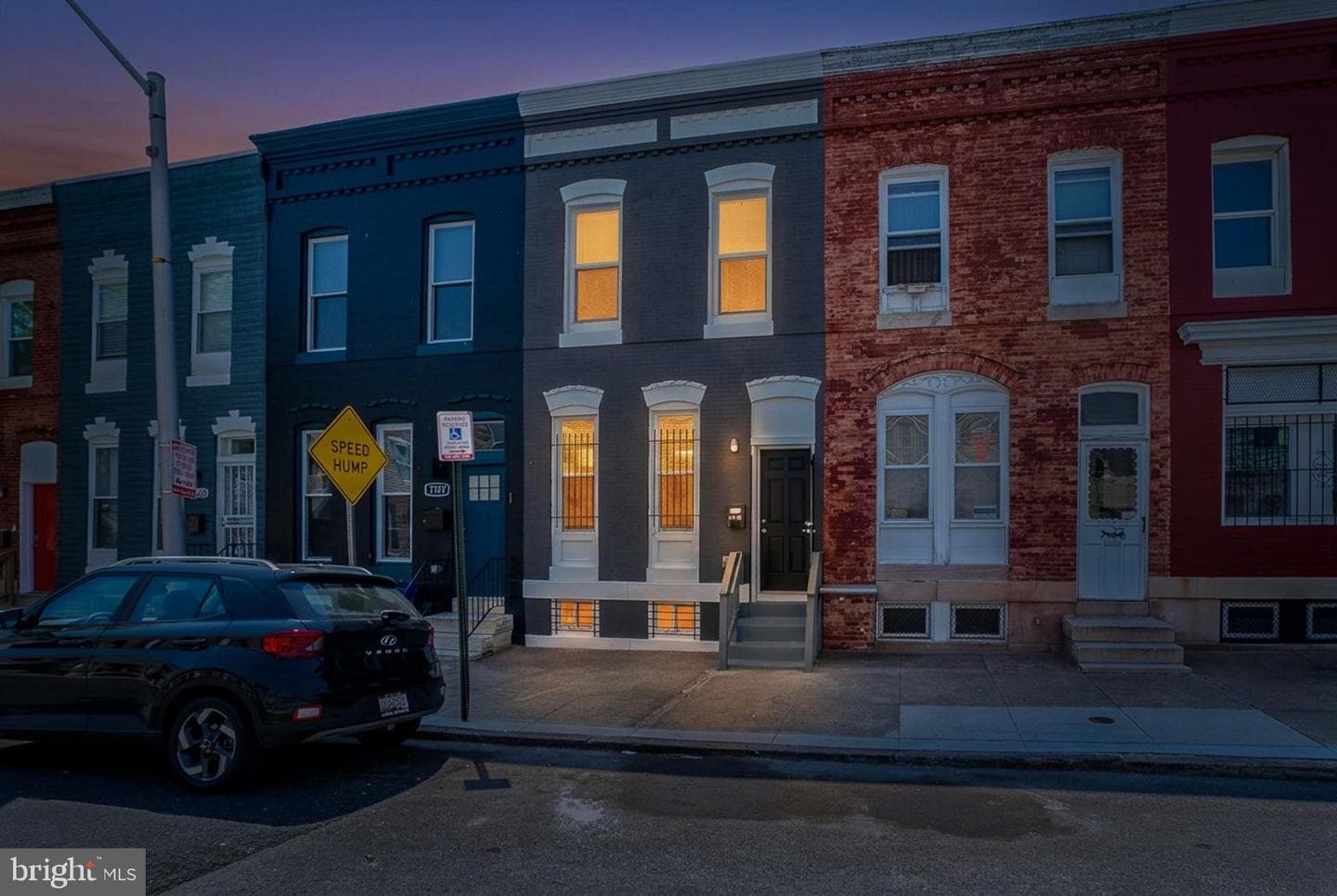 1725 E Oliver Street photo 29