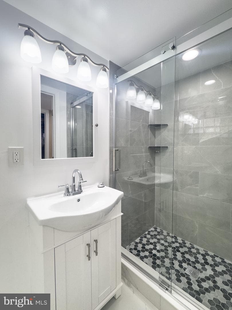 2316 Ashburton Street photo 63