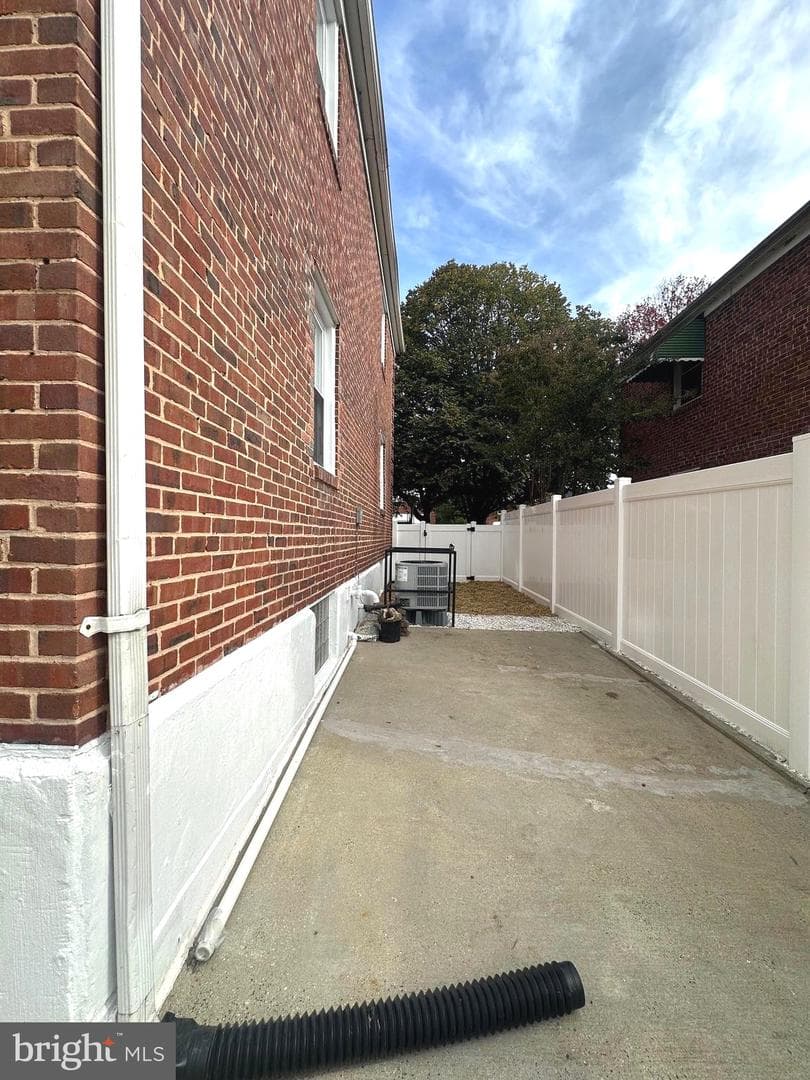 2316 Ashburton Street photo 75