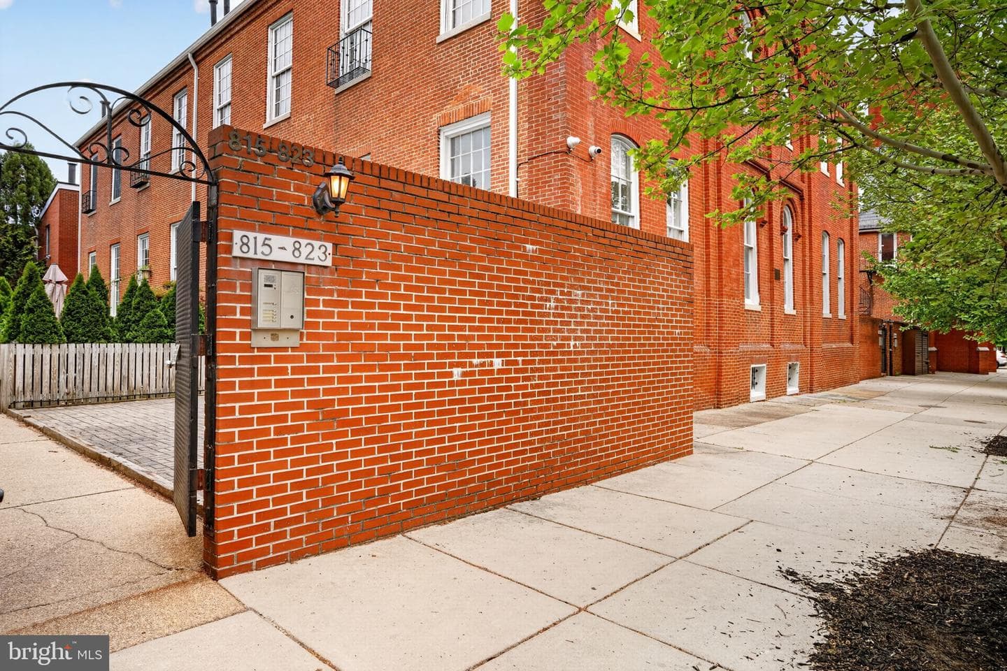 823 S Sharp Street photo 2