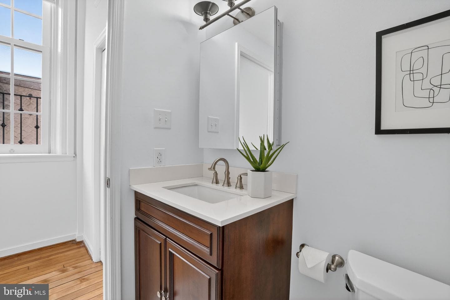 823 S Sharp Street photo 36