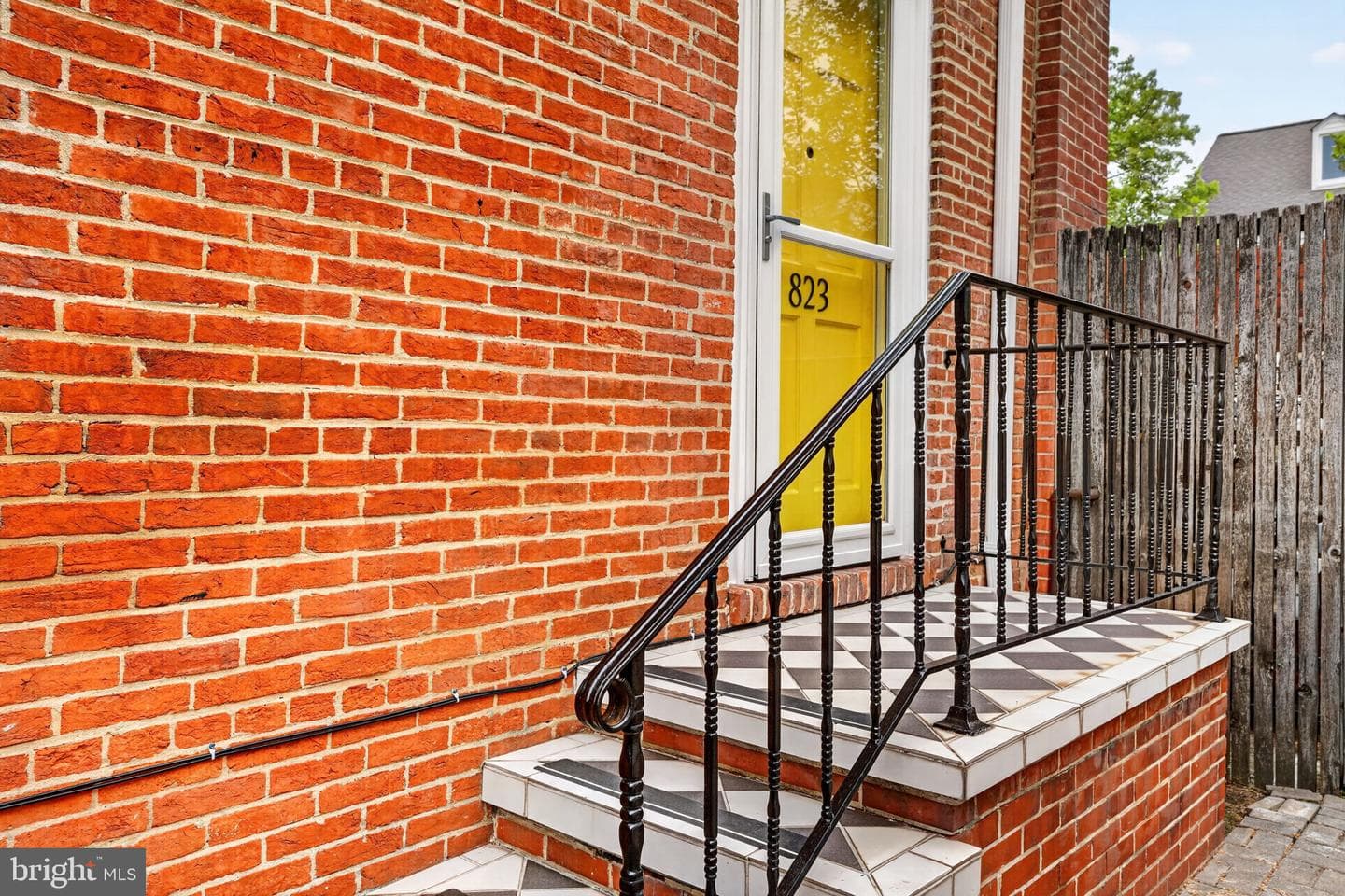 823 S Sharp Street photo 4