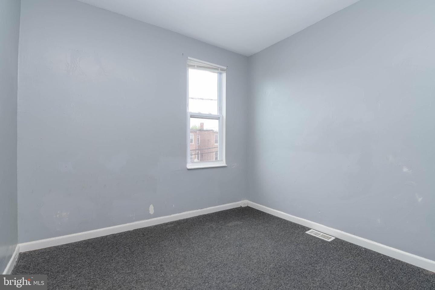 2850 Mayfield Avenue photo 25