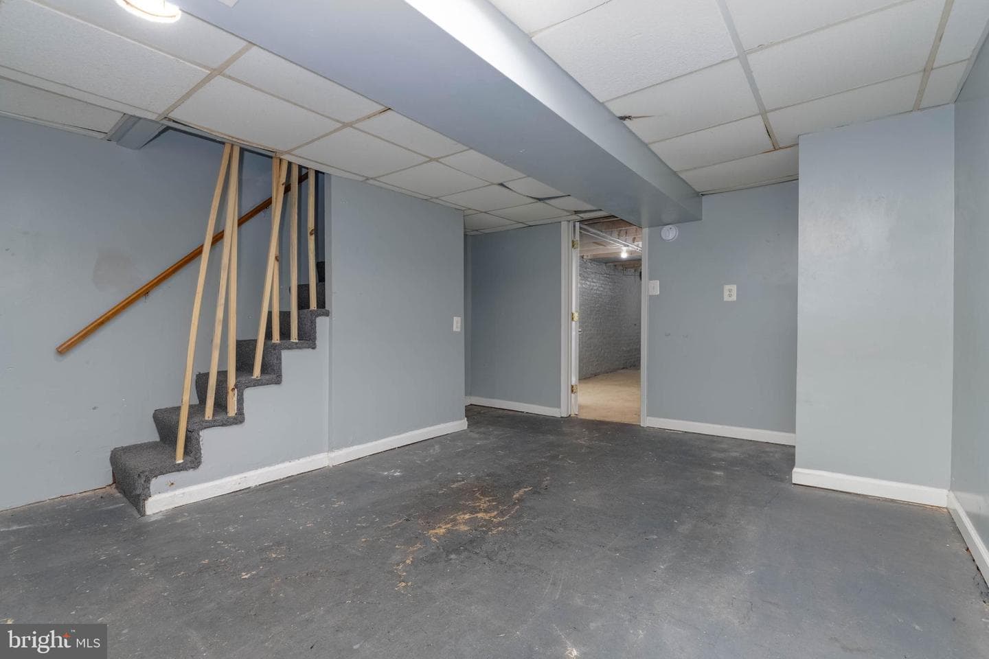 2850 Mayfield Avenue photo 31