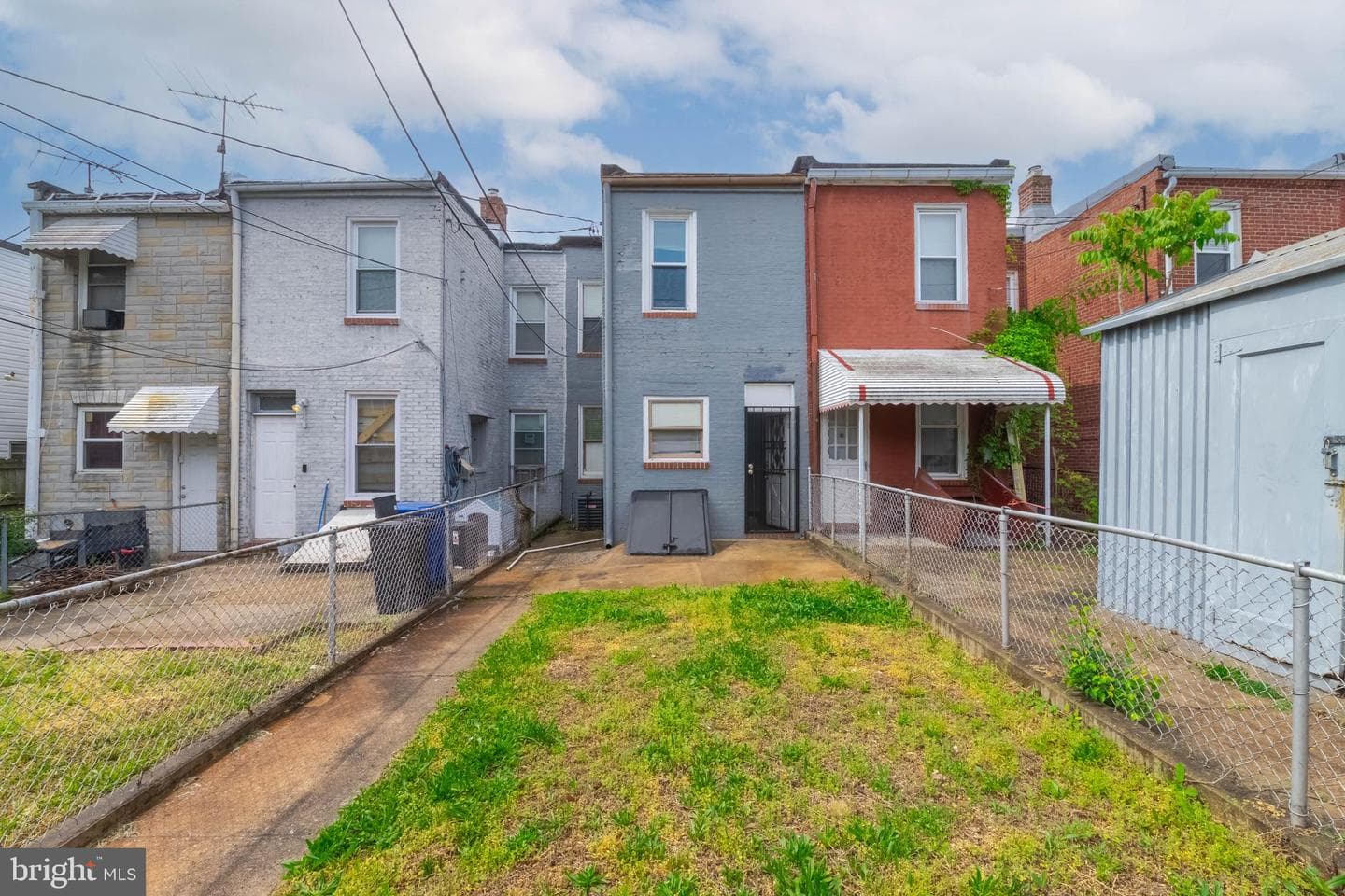 2850 Mayfield Avenue photo 36