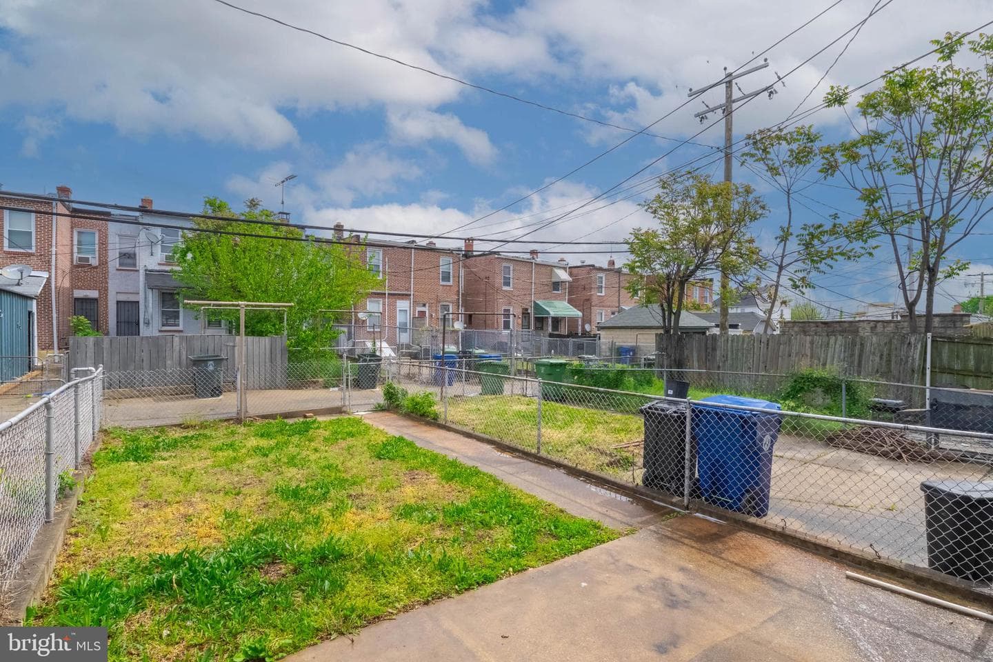 2850 Mayfield Avenue photo 39