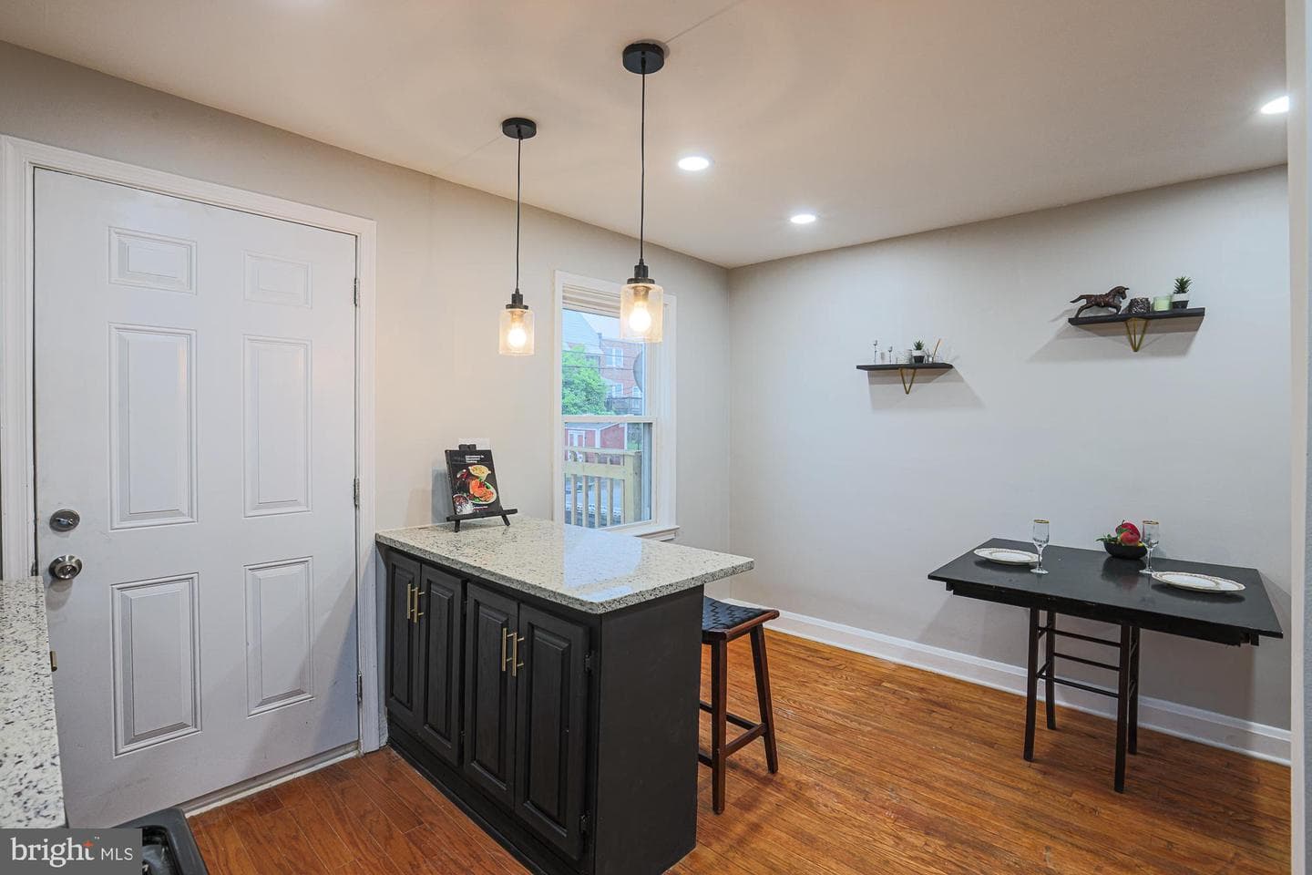 3635 Lyndale Avenue photo 10