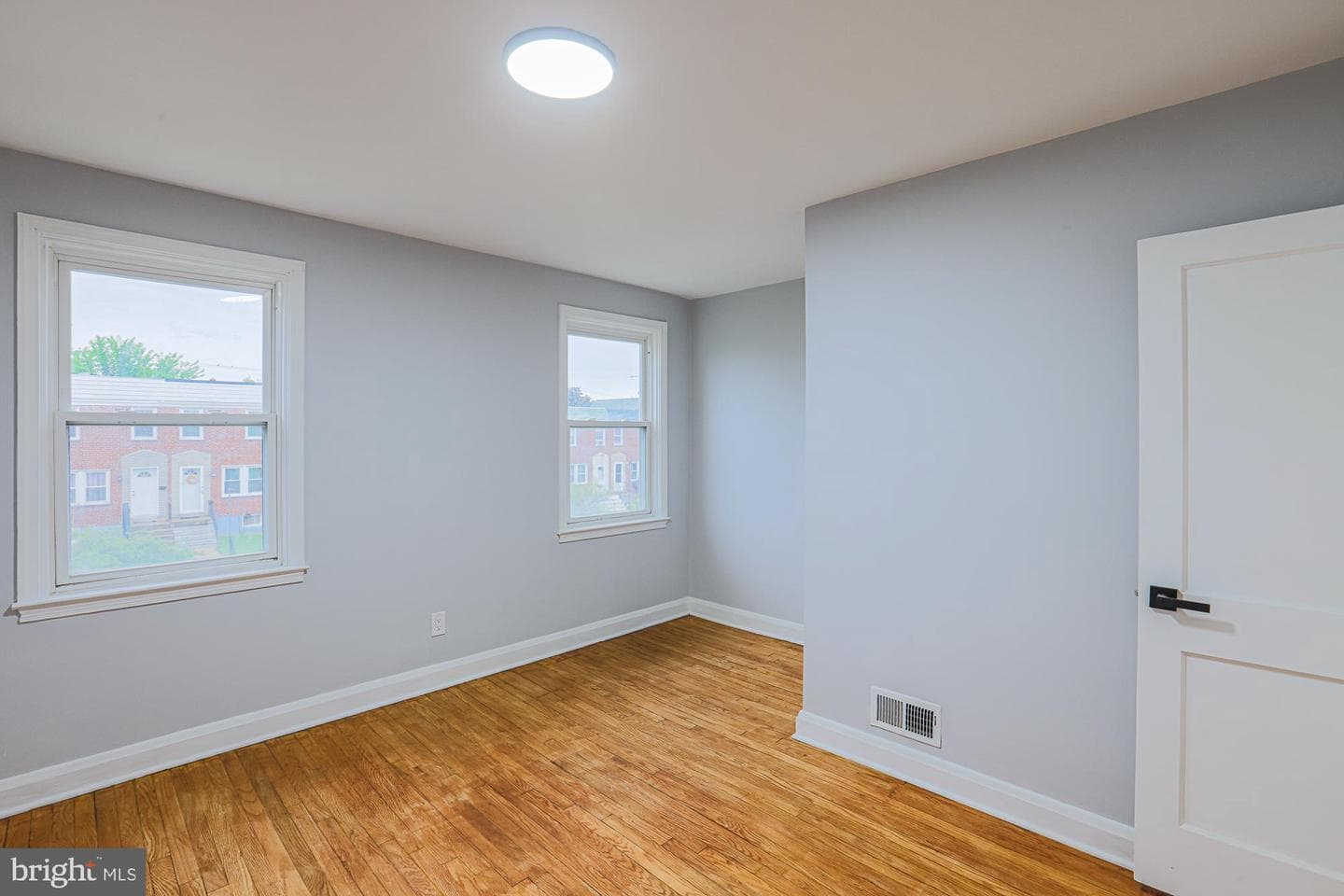 3635 Lyndale Avenue photo 16