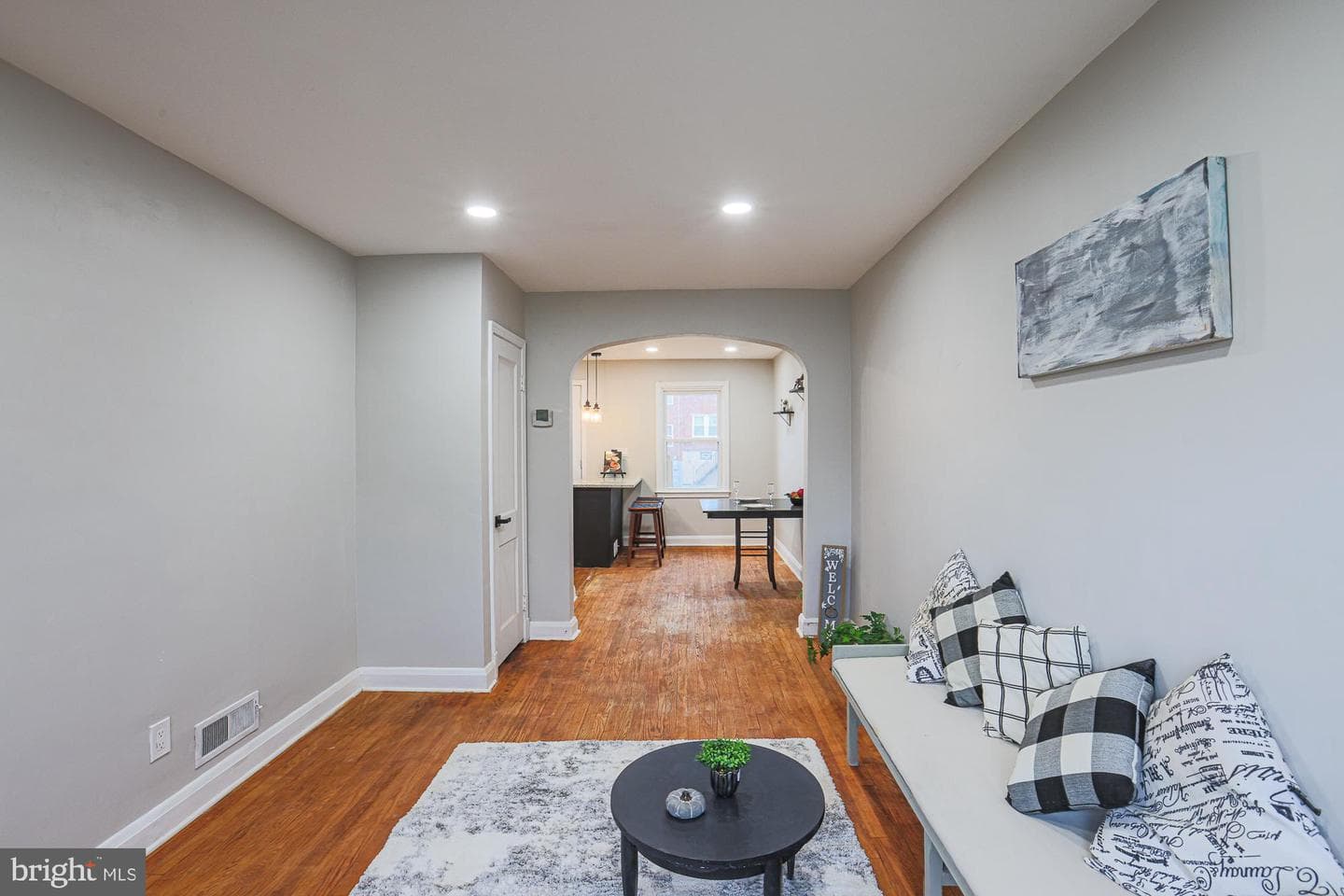 3635 Lyndale Avenue photo 3