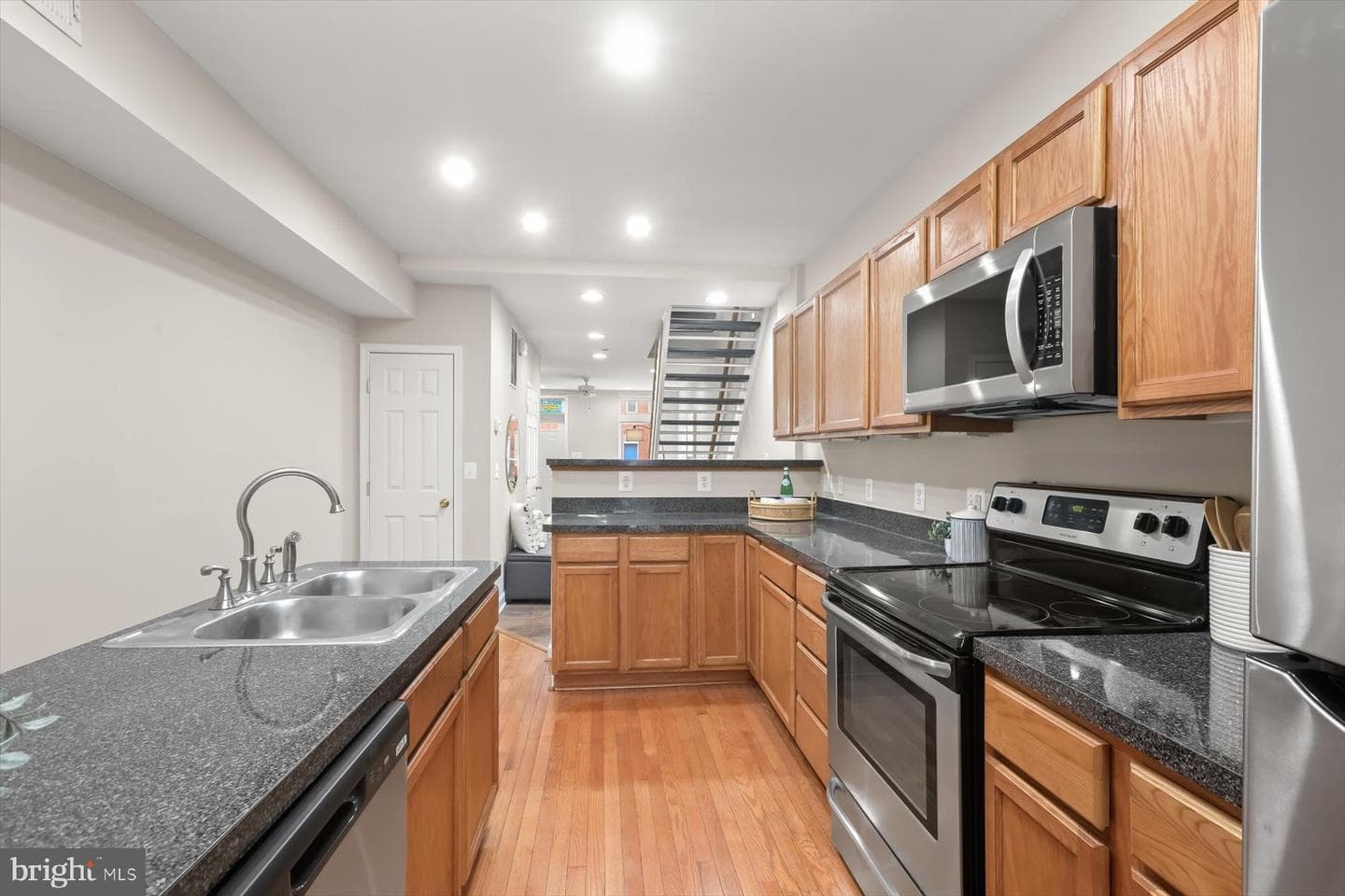 1749 S Hanover Street photo 12