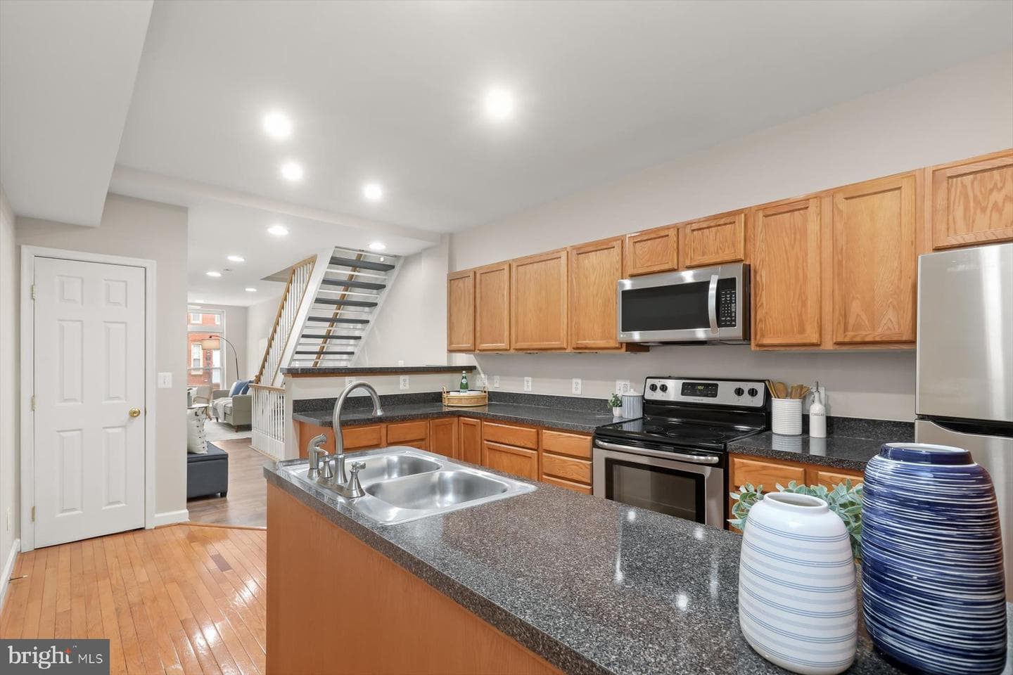 1749 S Hanover Street photo 7