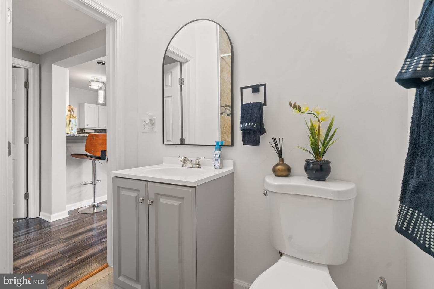 3413 Bateman Avenue photo 19