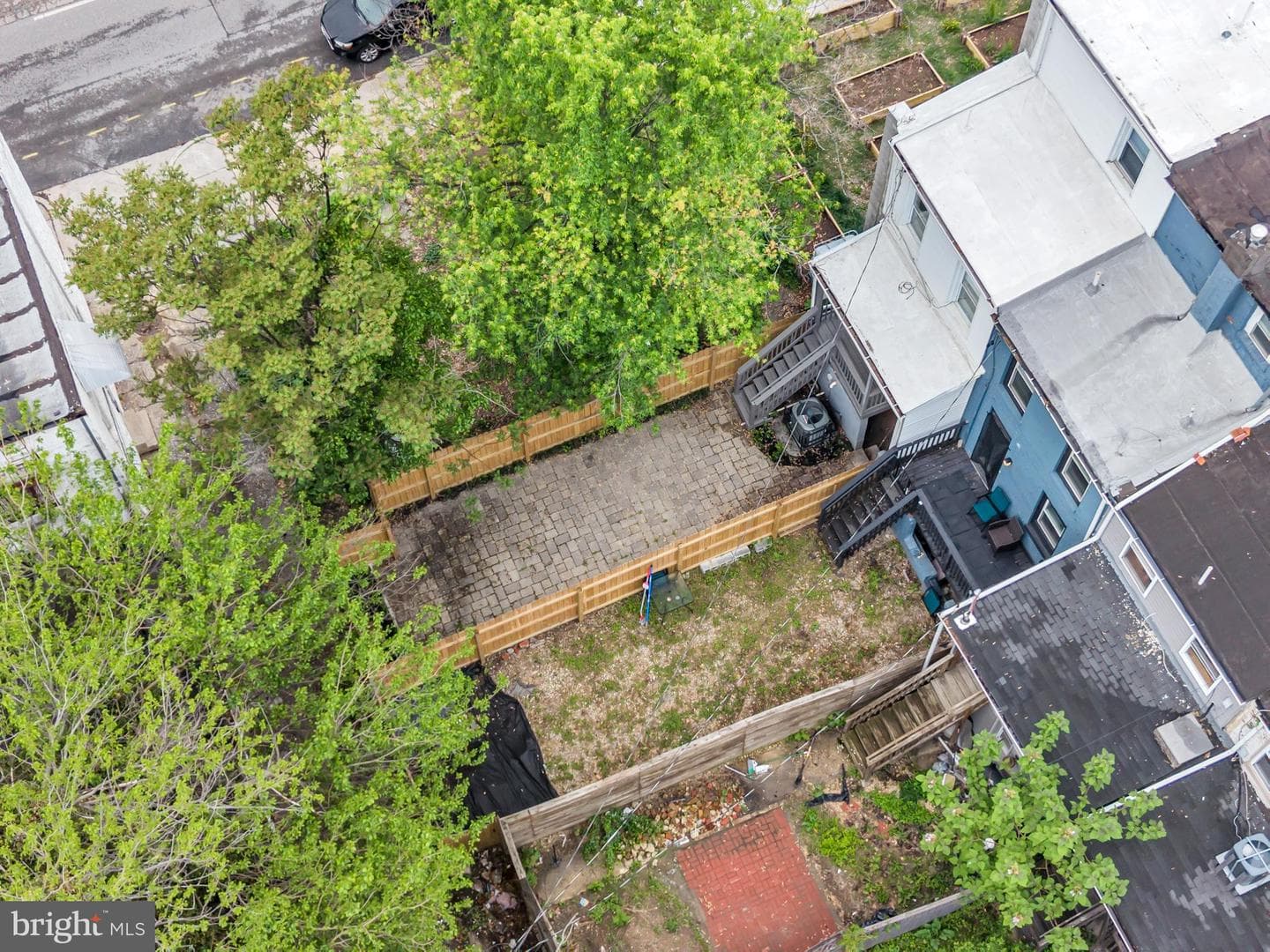 117 S Calhoun Street photo 23