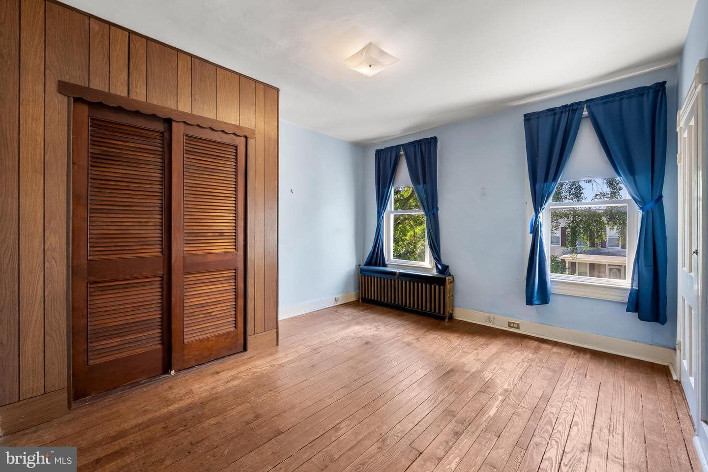 1016 W 38th Street photo 24