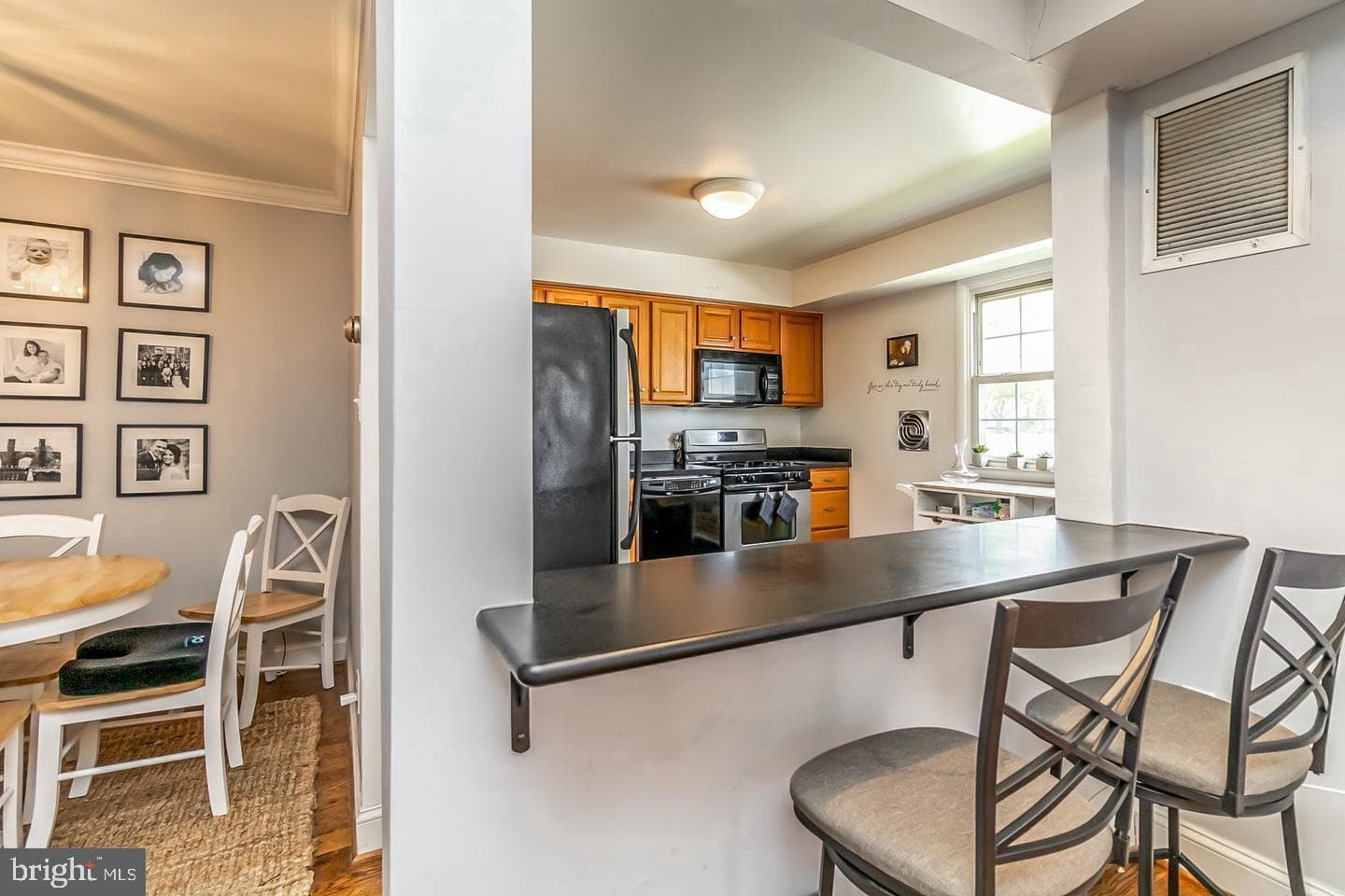 355 Homeland Southway #2b photo 11