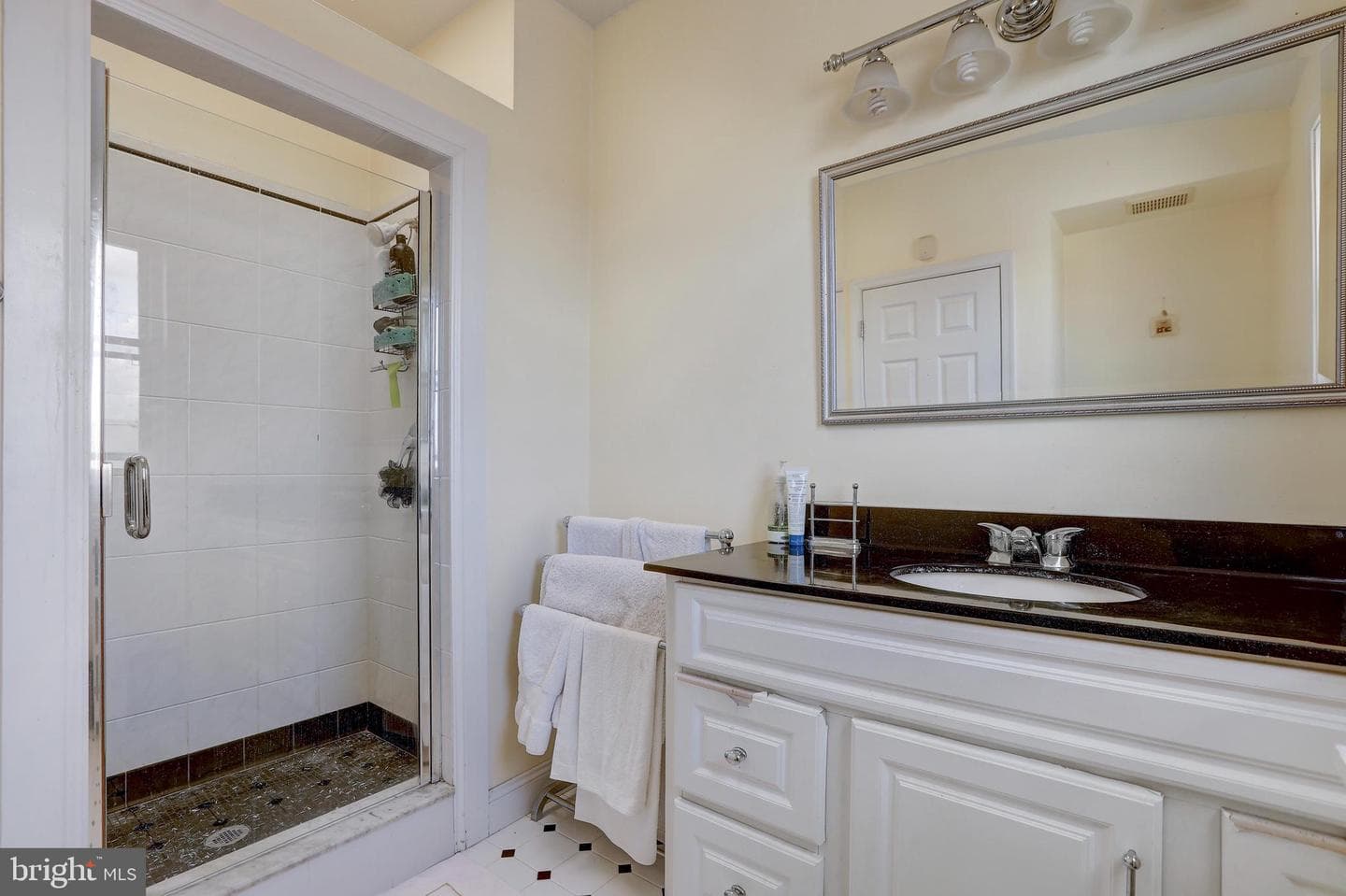 1007 N Calvert Street photo 31