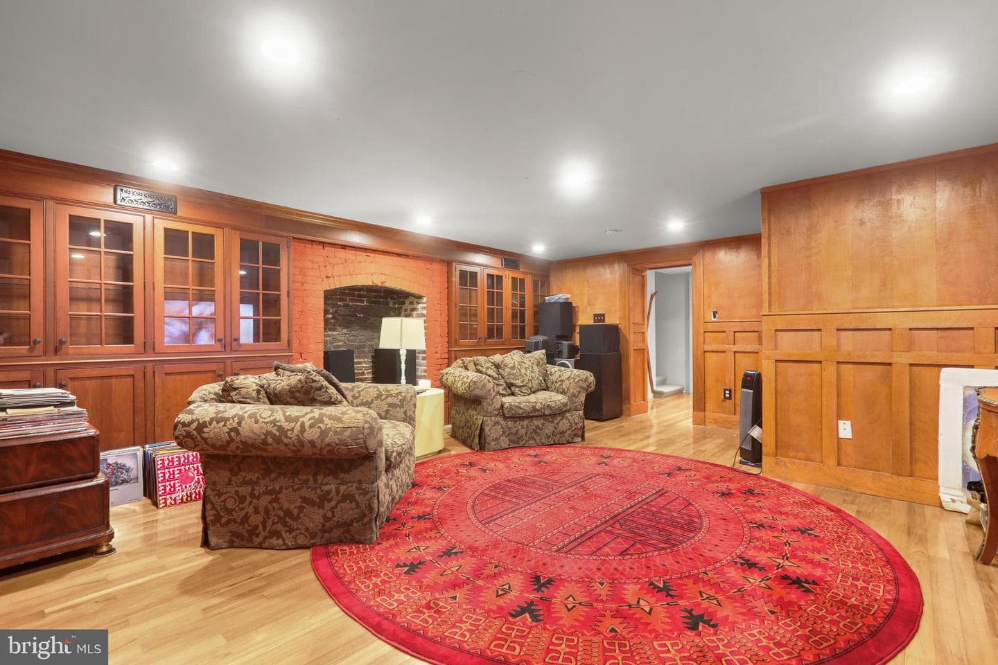 1007 N Calvert Street photo 38