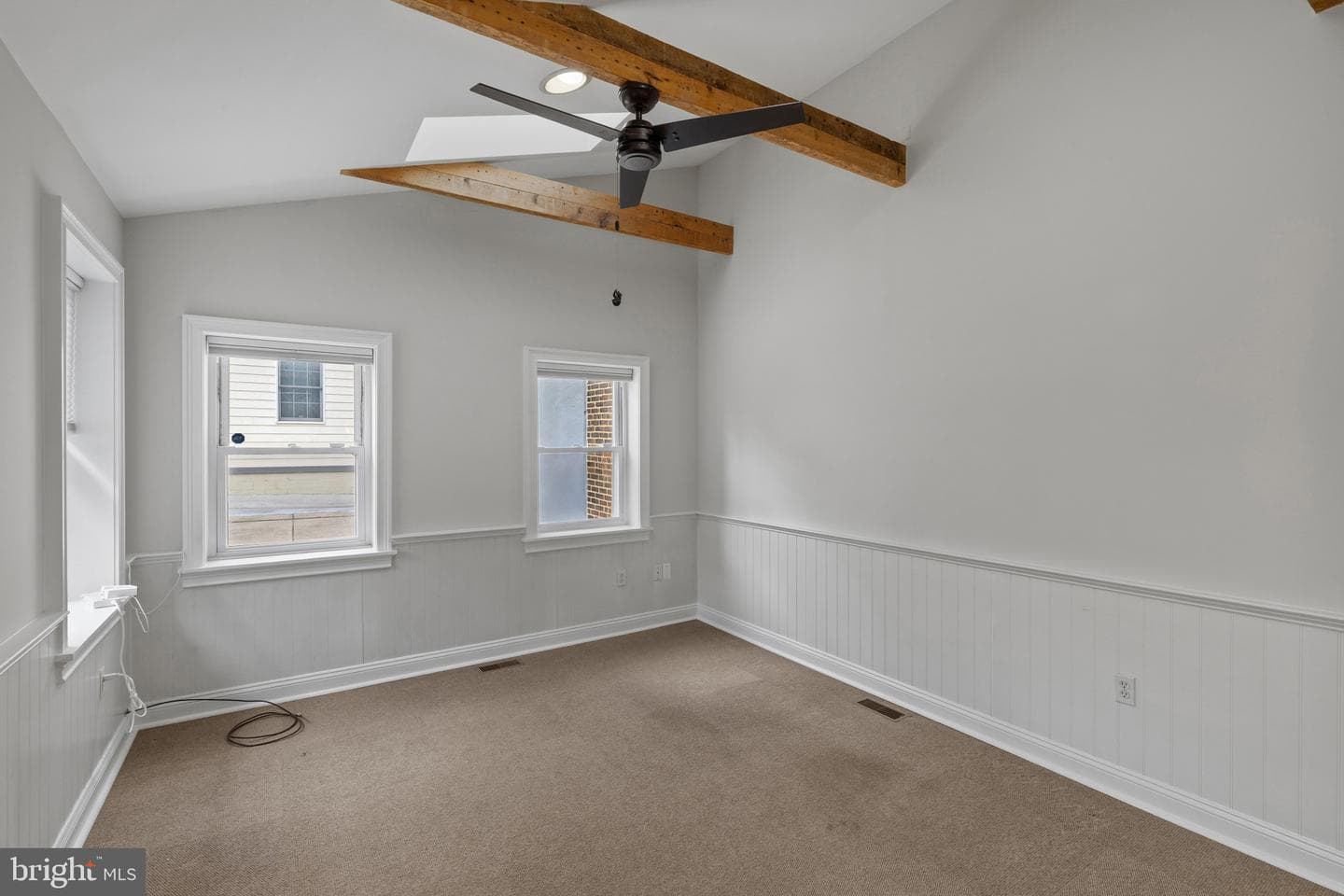 2038 E Pratt Street photo 13