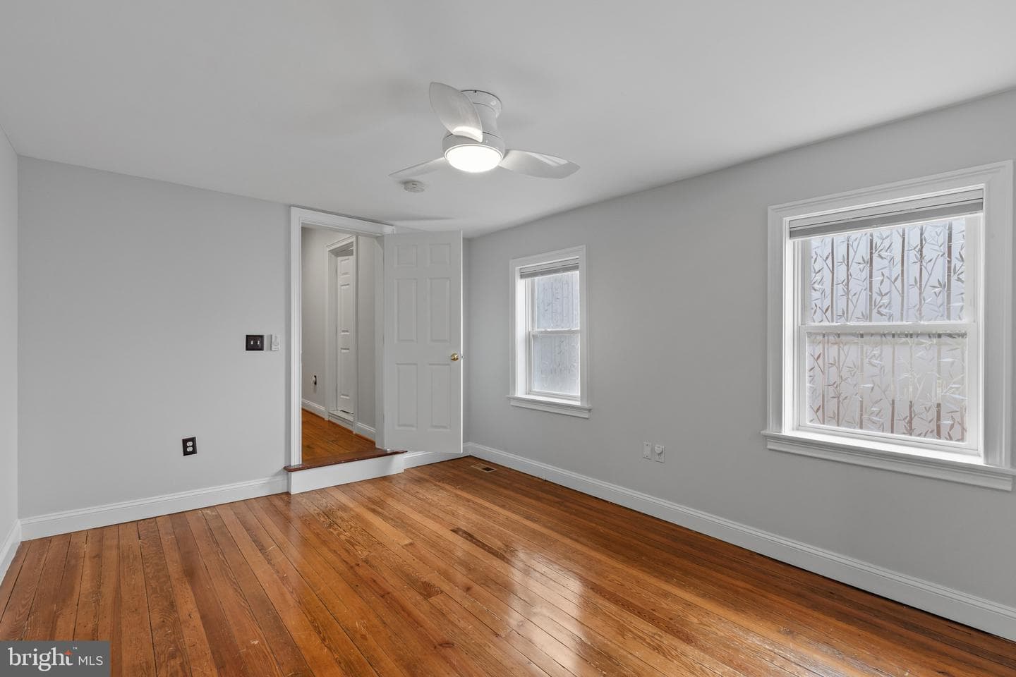 2038 E Pratt Street photo 22
