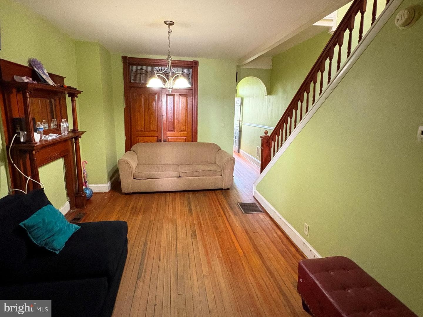 420 Luzerne Avenue N photo 4
